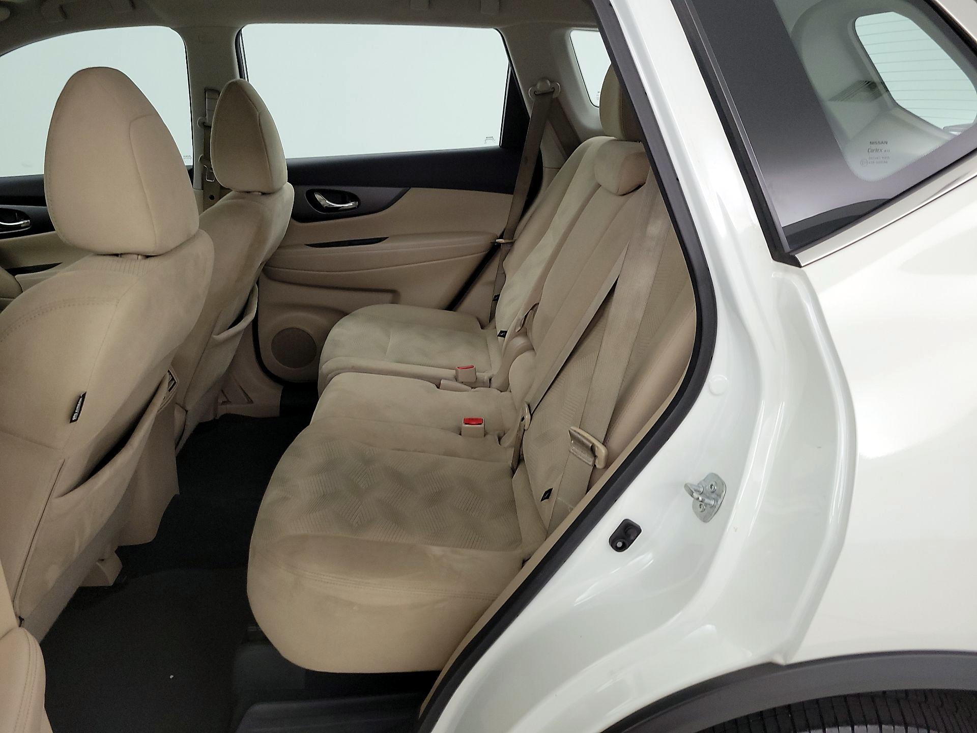 Thumbnail: 2016 Nissan Rogue - 19