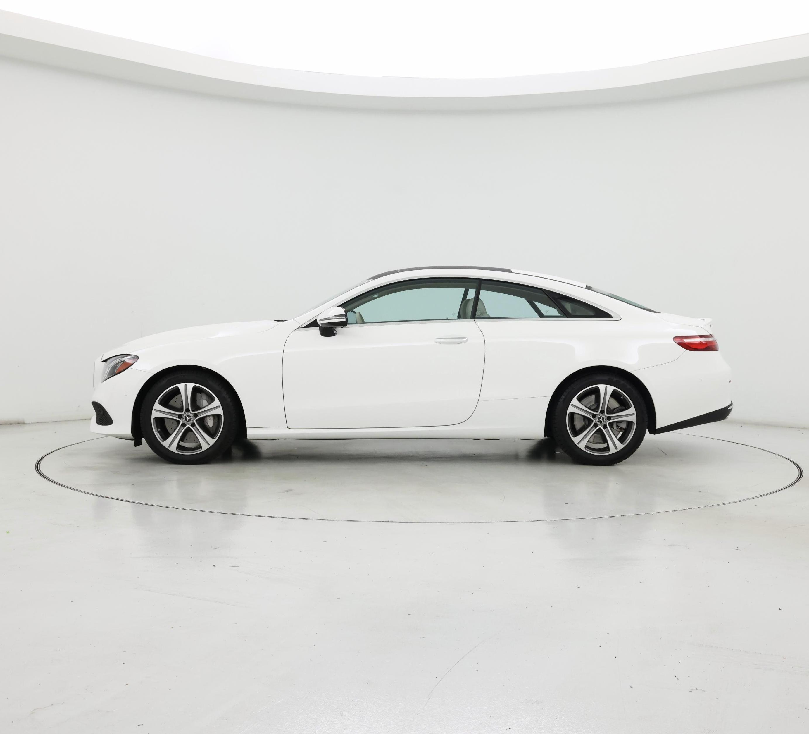 Thumbnail: 2018 Mercedes-Benz E-Class - 3