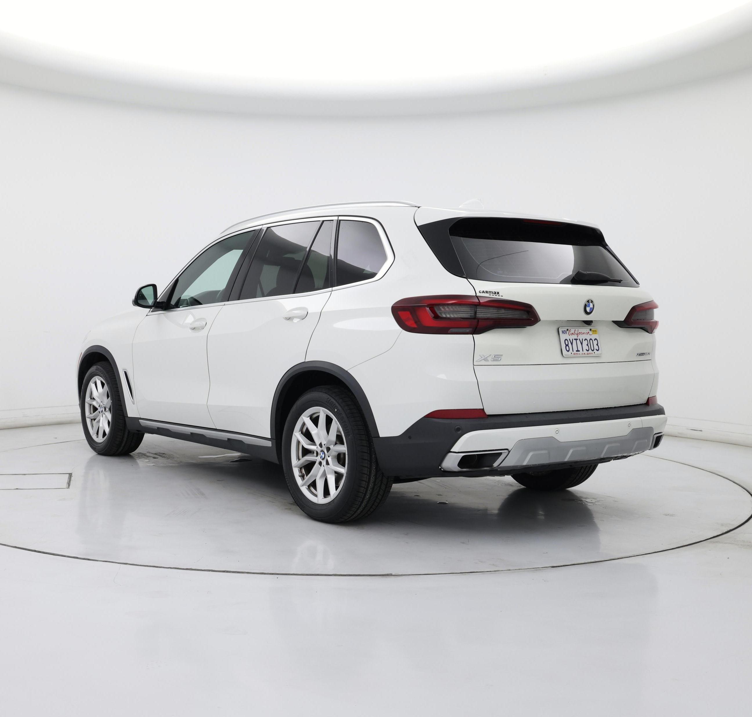 Thumbnail: 2022 BMW X5 - 2
