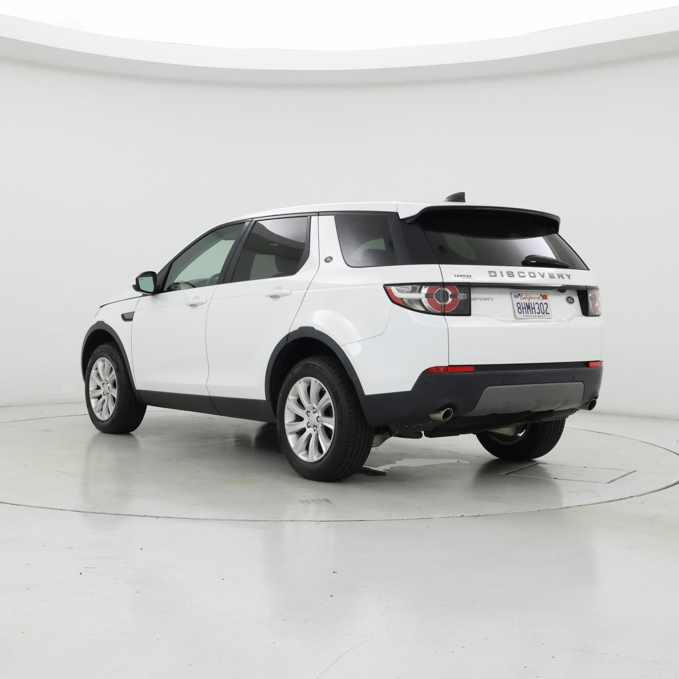Thumbnail: 2019 Land Rover Discovery Sport - 2