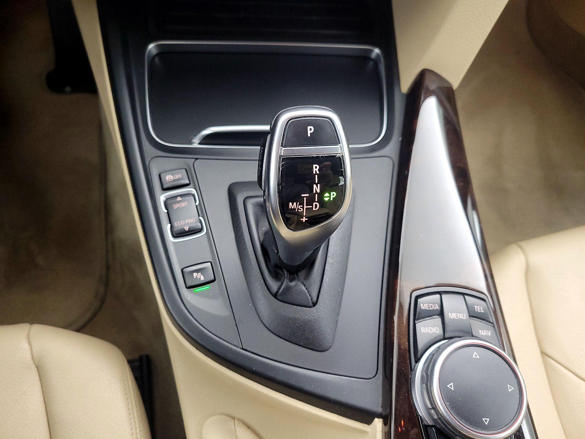 Thumbnail: 2016 BMW 4 Series - 17