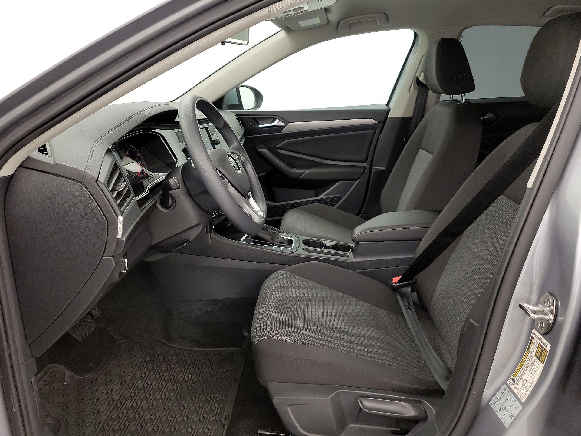 Thumbnail: 2021 Volkswagen Jetta - 11