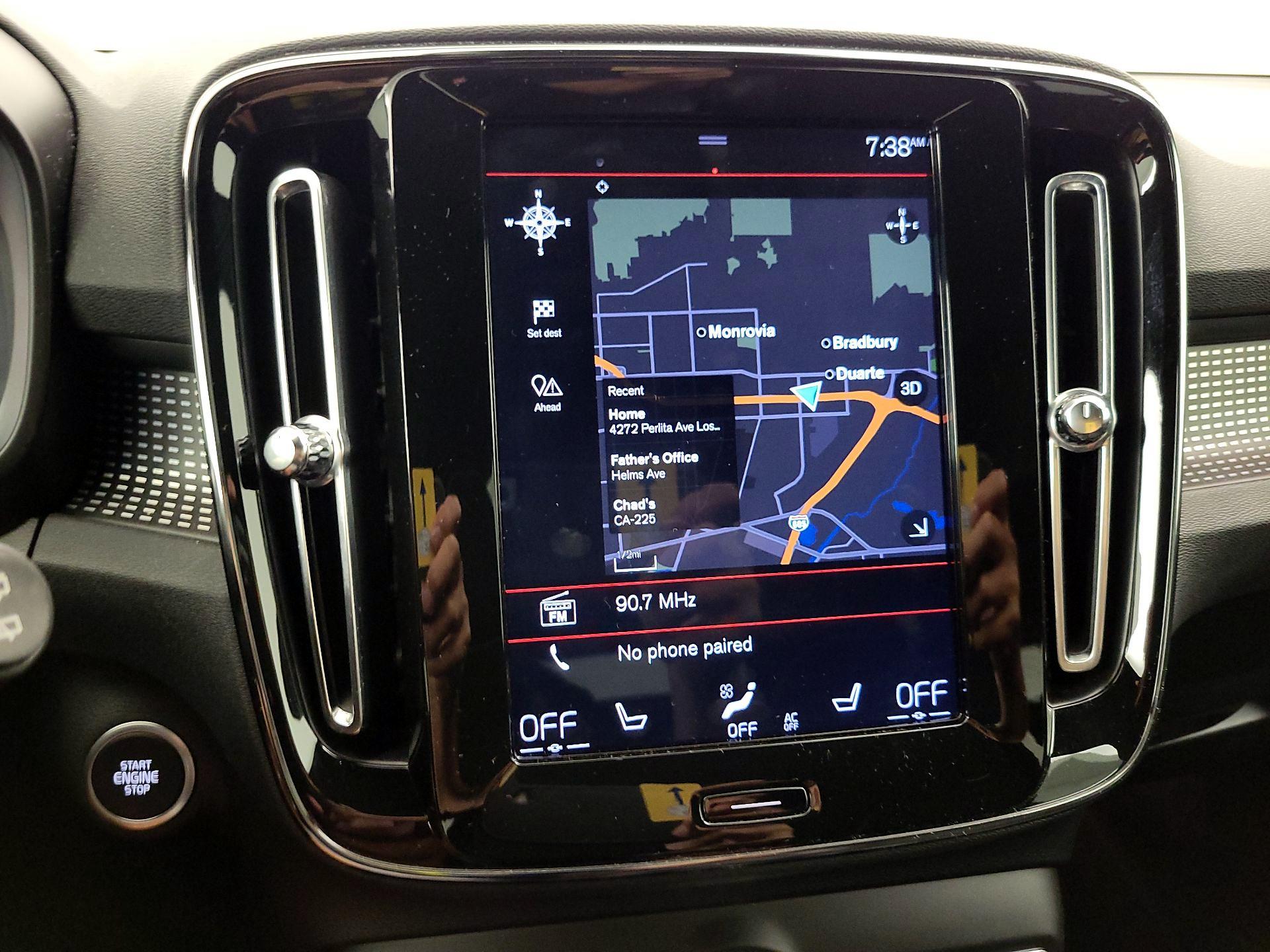 Thumbnail: 2019 Volvo XC40 - 14