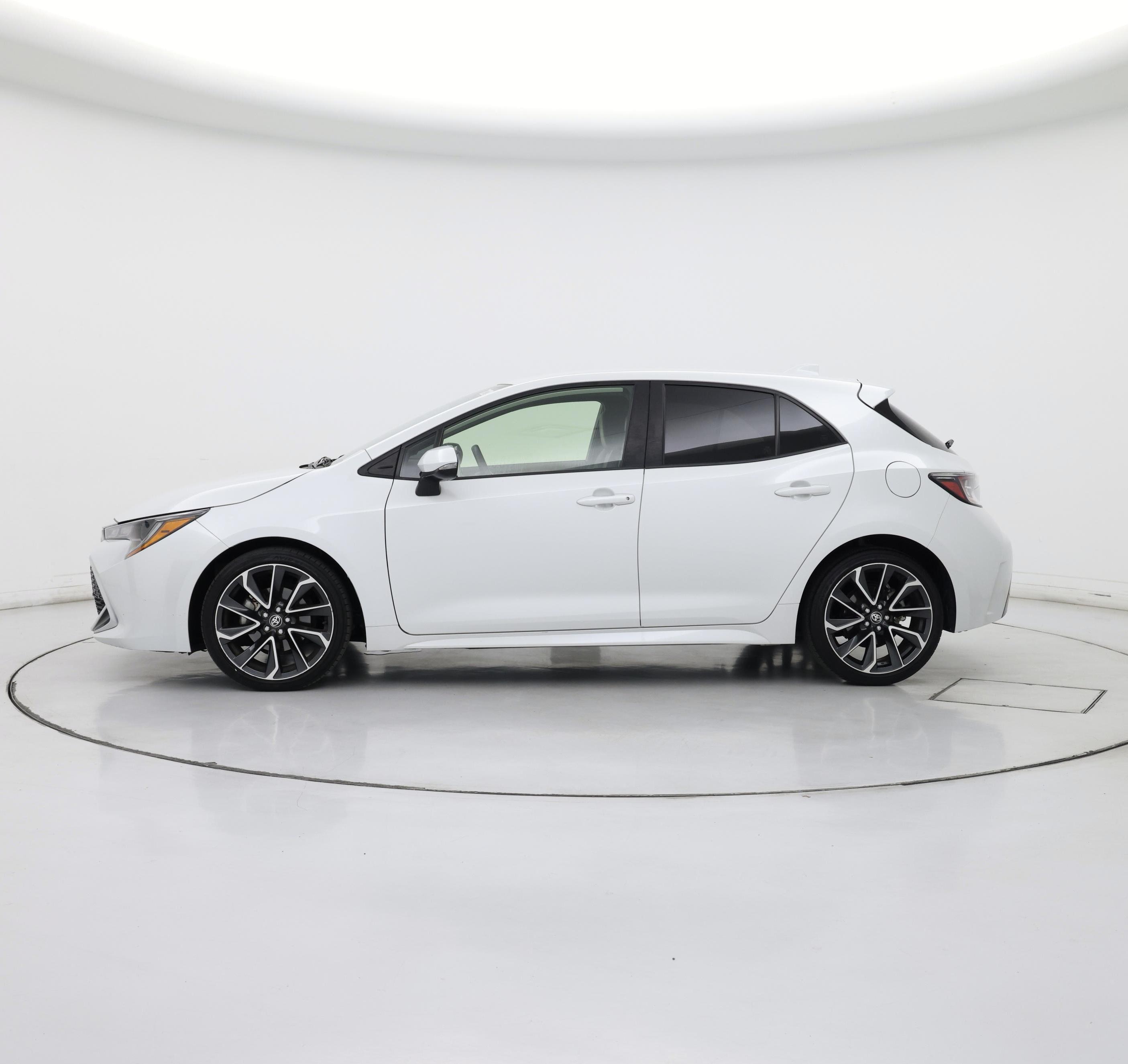 Thumbnail: 2021 Toyota Corolla - 3