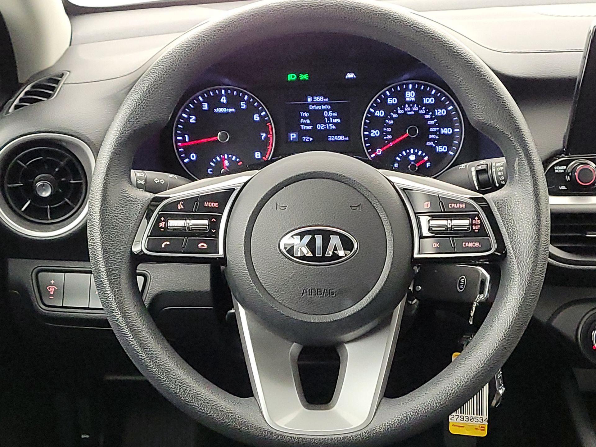 Thumbnail: 2020 Kia Forte - 10