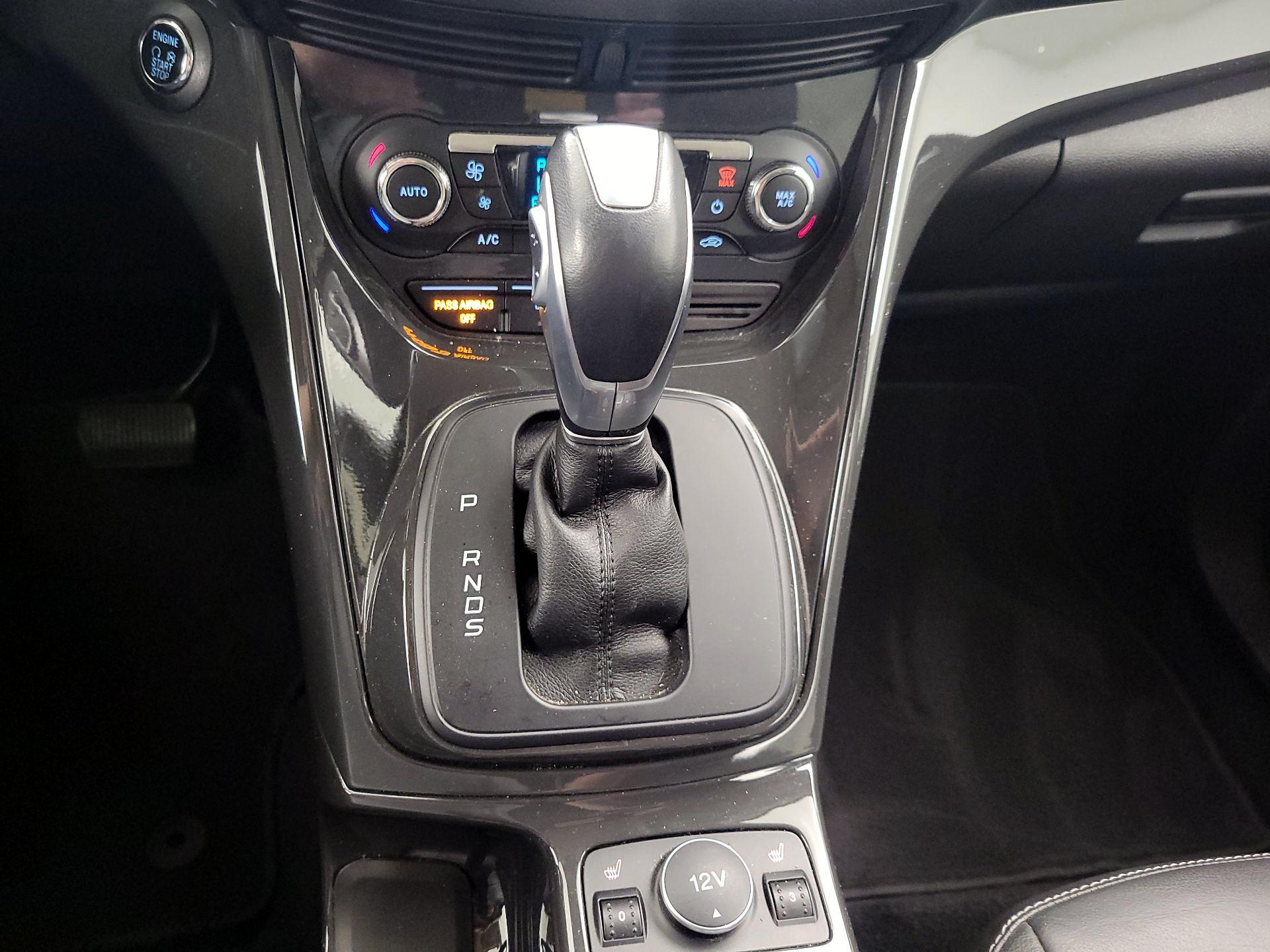 Thumbnail: 2016 Ford Escape - 18