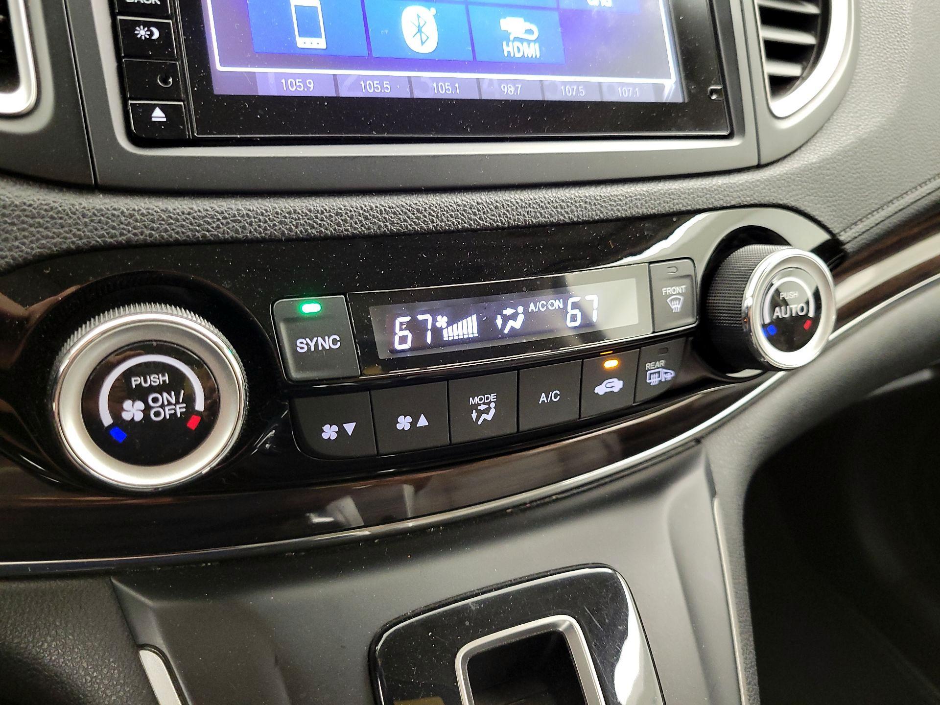 Thumbnail: 2015 Honda CR-V - 16
