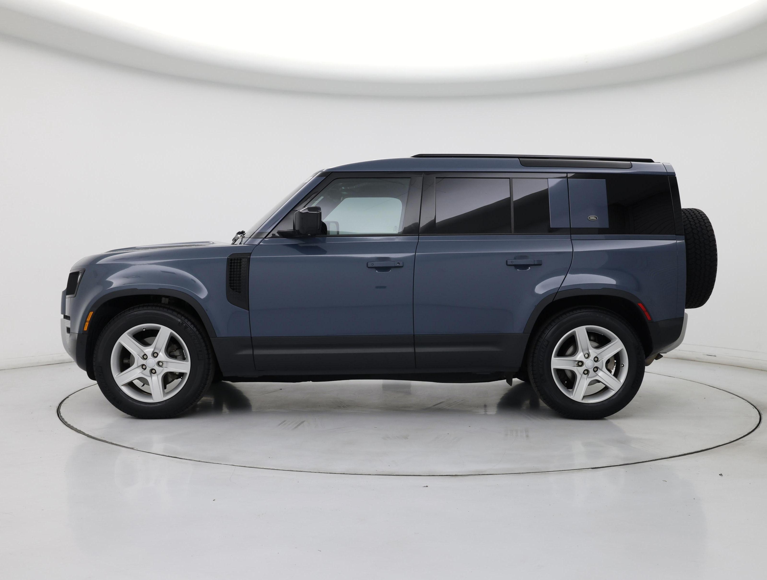 Thumbnail: 2020 Land Rover Defender - 3