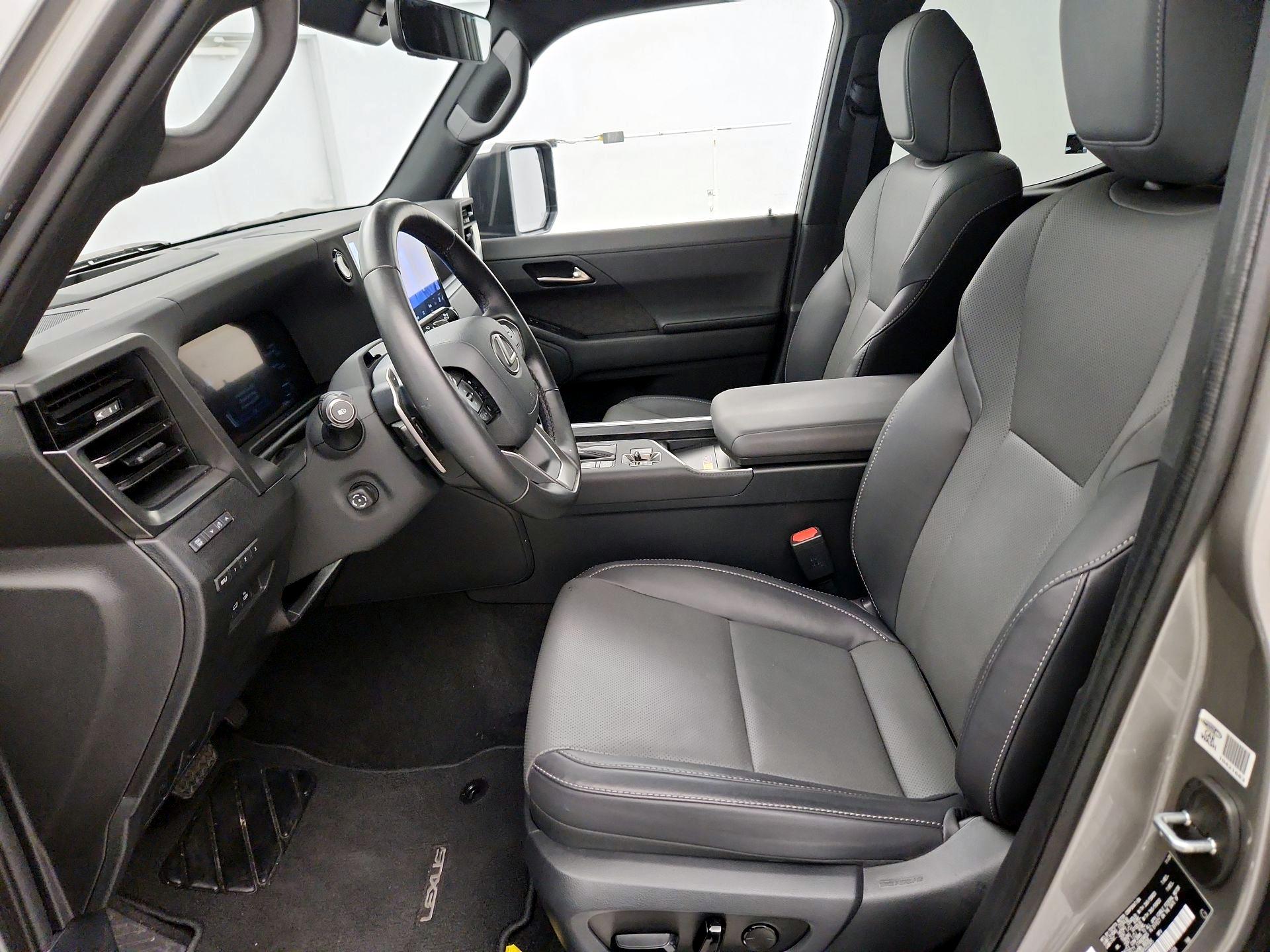 Thumbnail: 2024 Lexus GX - 11