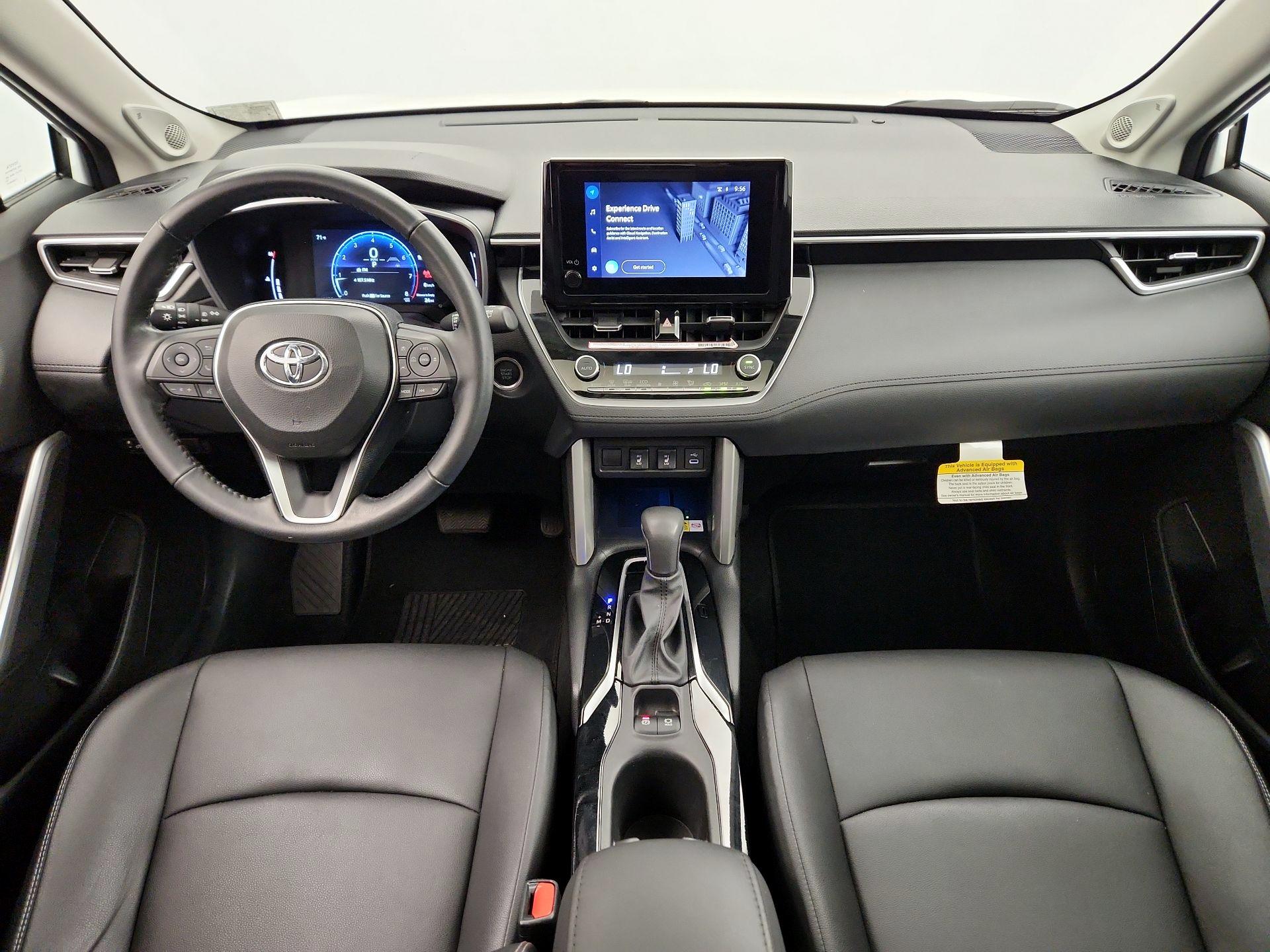 Thumbnail: 2023 Toyota Corolla Cross - 9