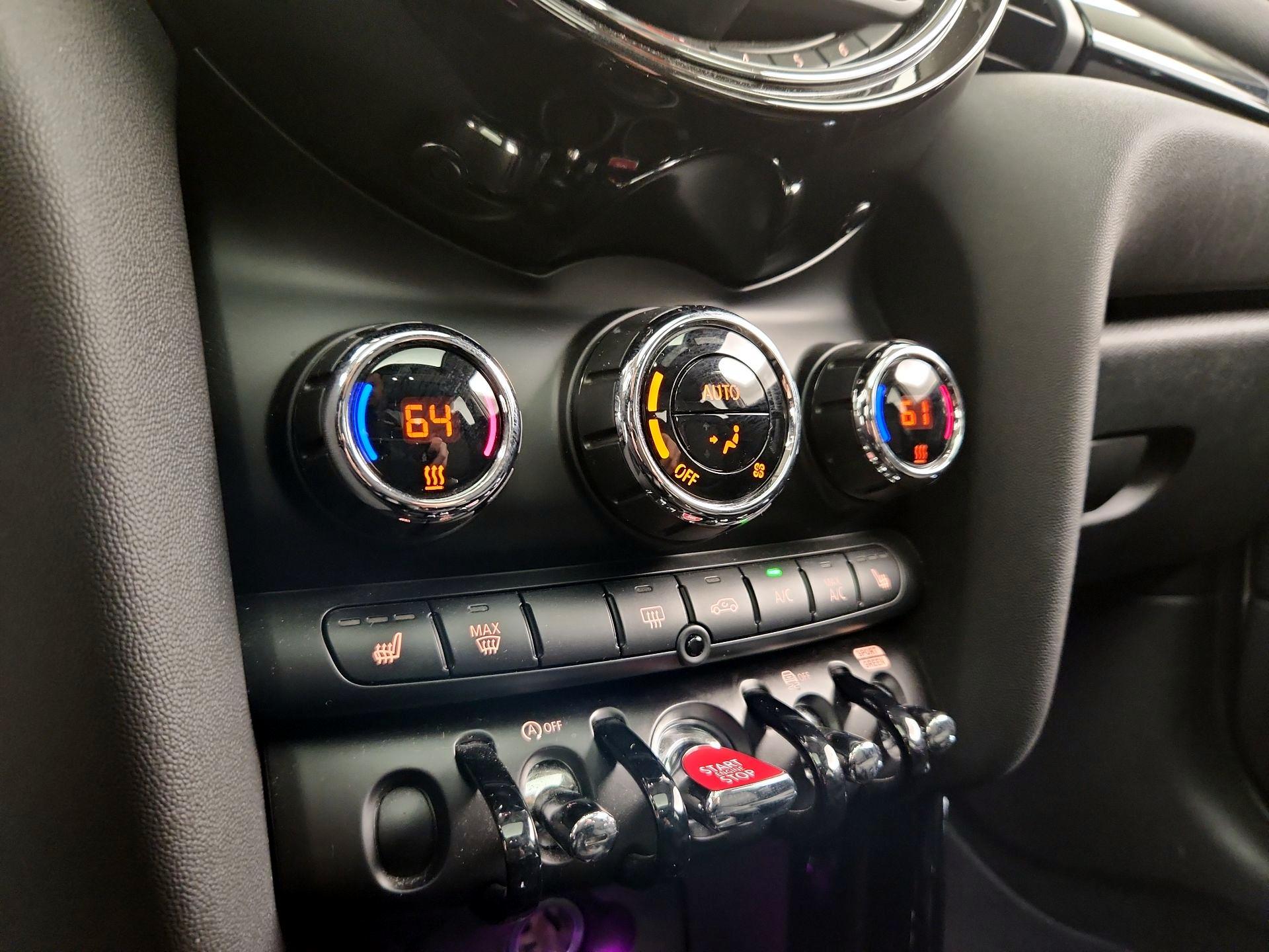 Thumbnail: 2021 MINI Cooper Hardtop - 16