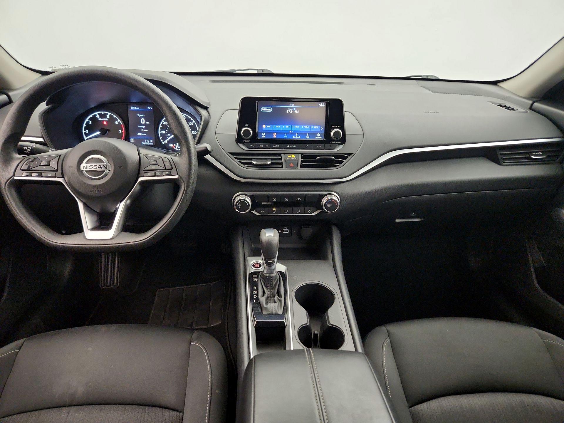 Thumbnail: 2021 Nissan Altima - 9