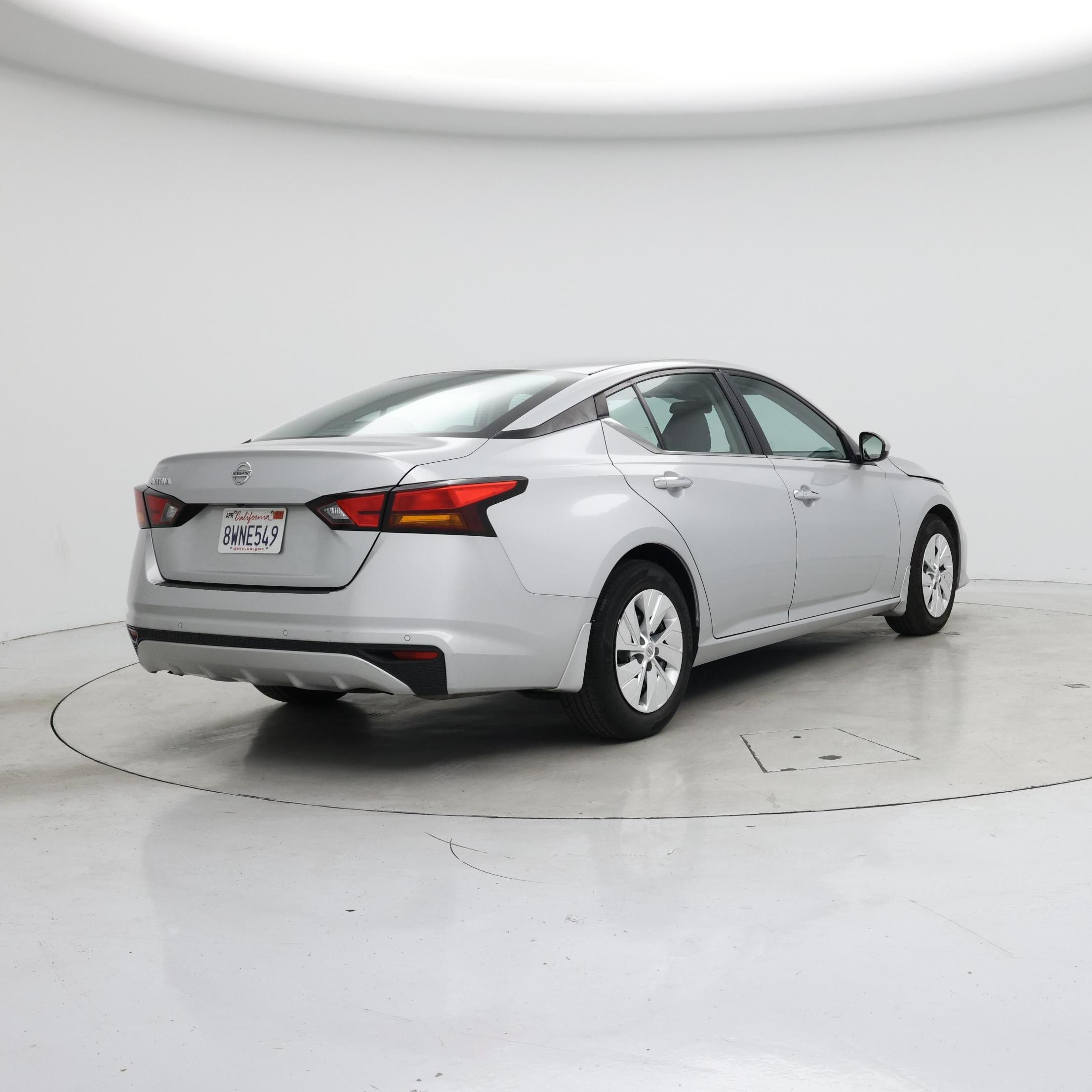 Thumbnail: 2021 Nissan Altima - 8
