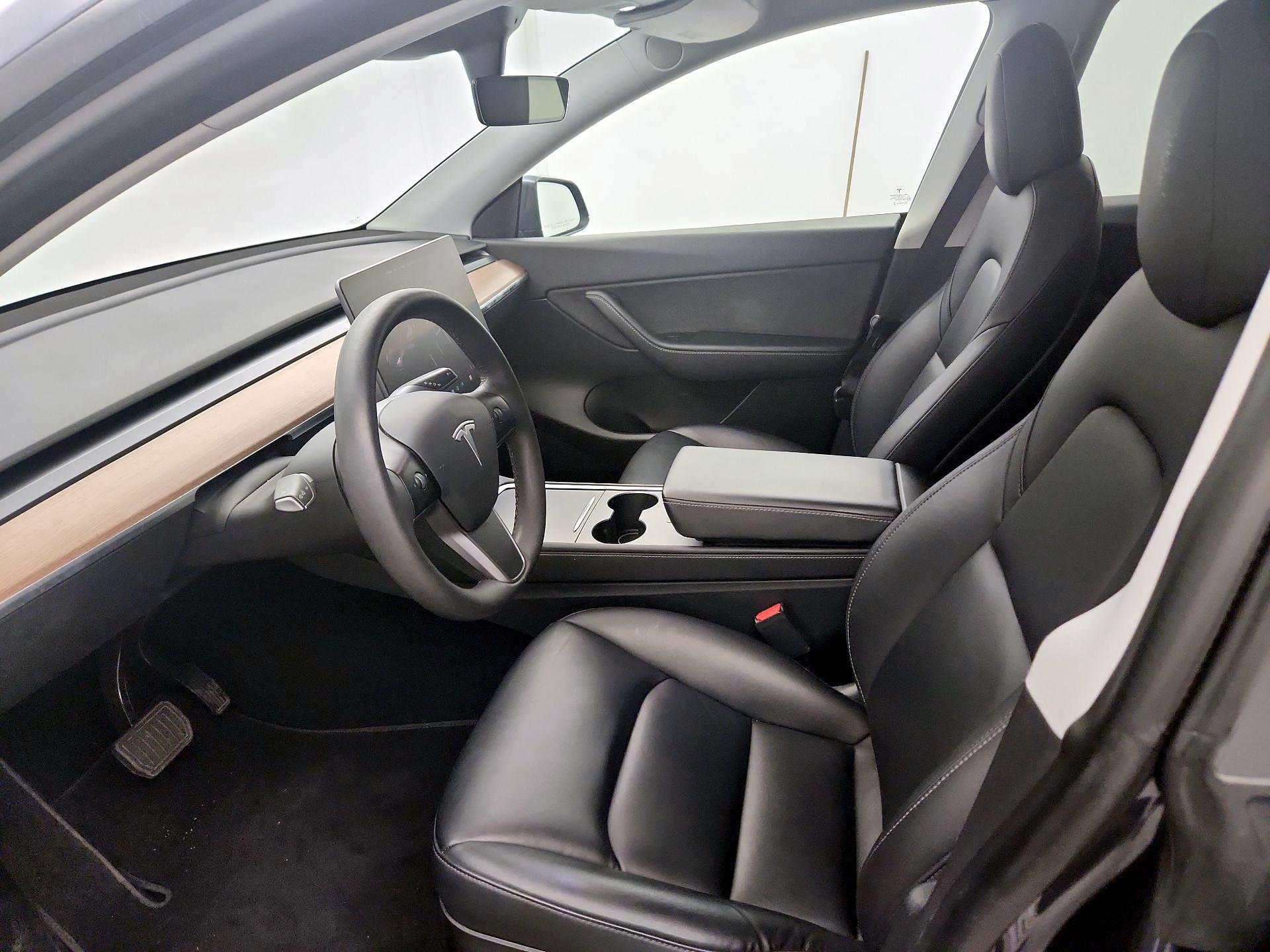 Thumbnail: 2021 Tesla Model Y - 11