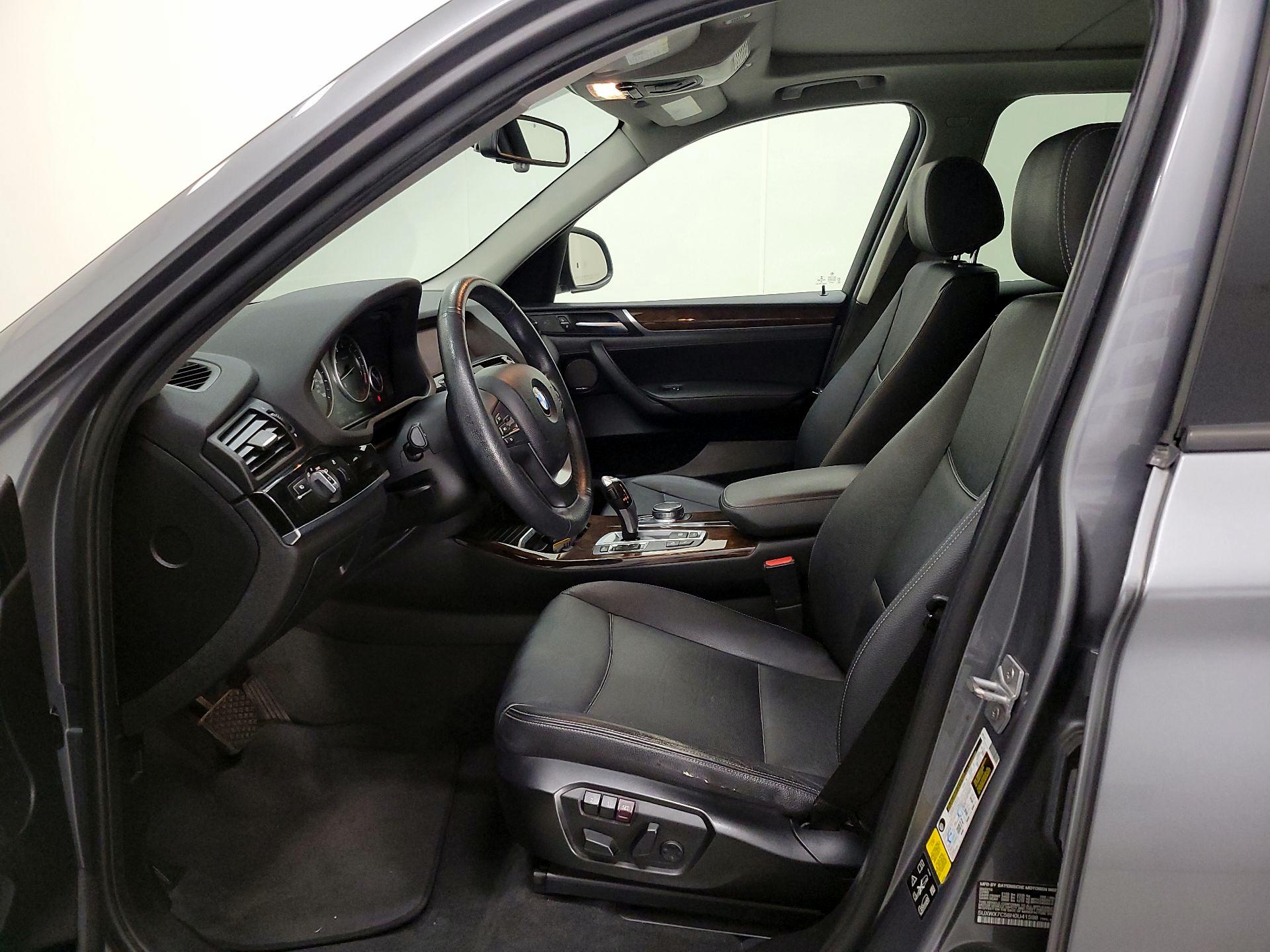 Thumbnail: 2017 BMW X3 - 11