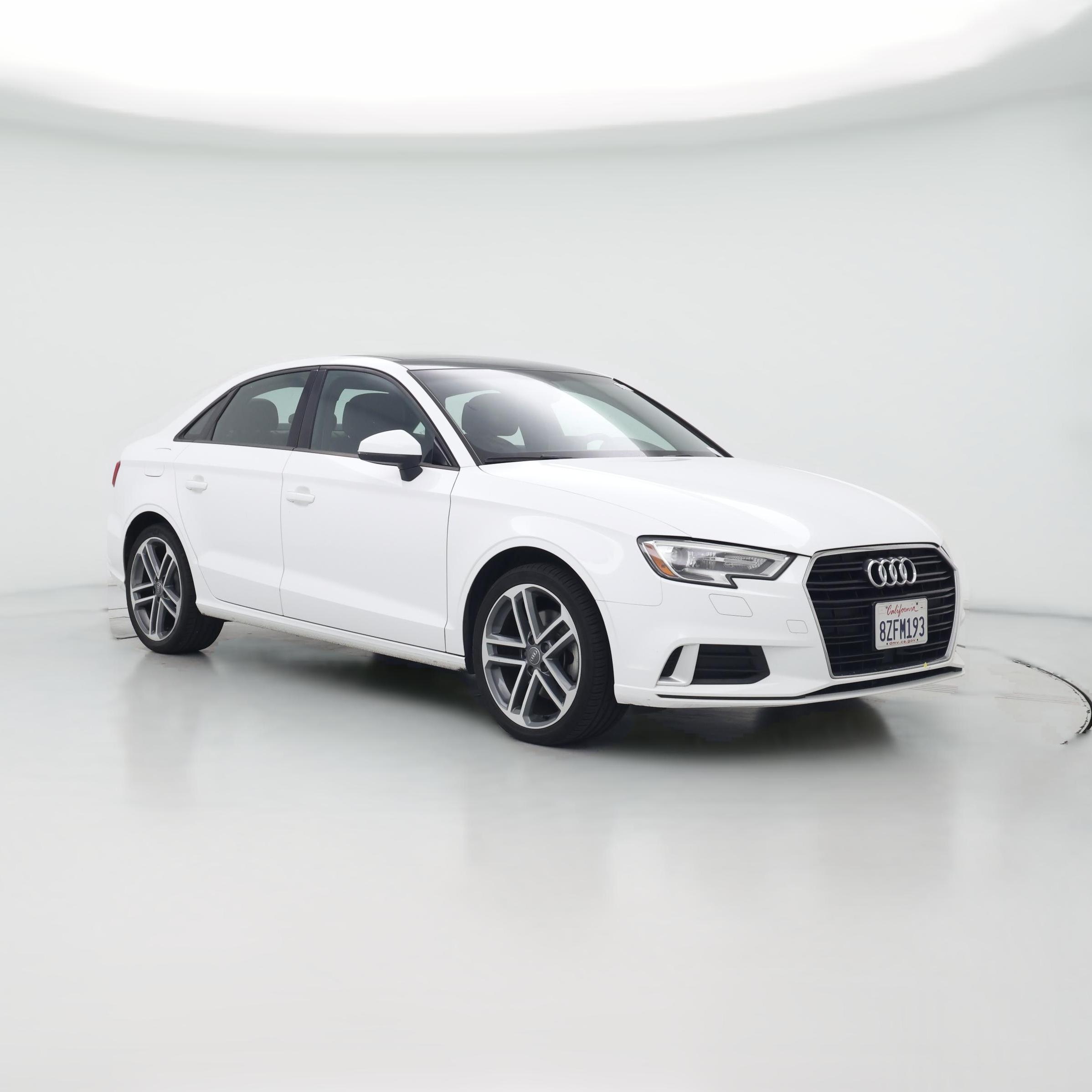 Thumbnail: 2017 Audi A3 - 1