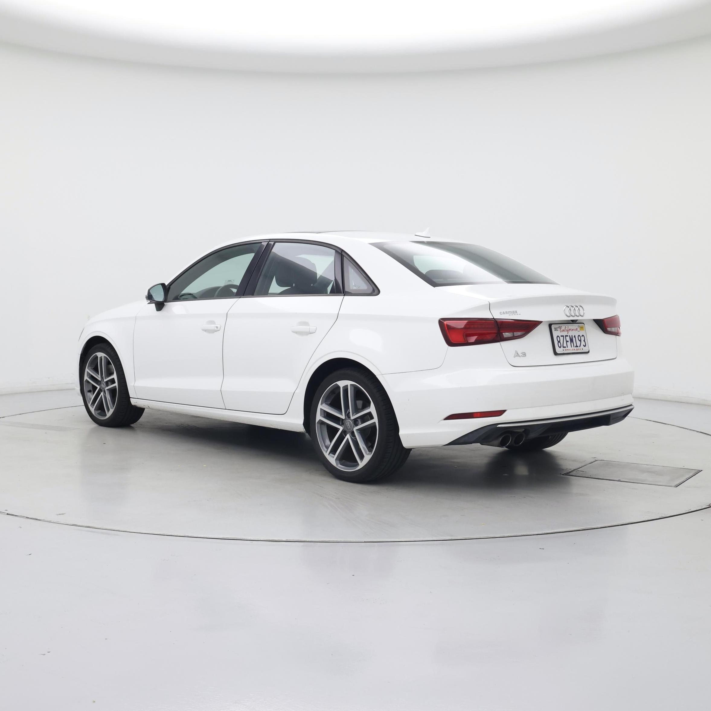 Thumbnail: 2017 Audi A3 - 2