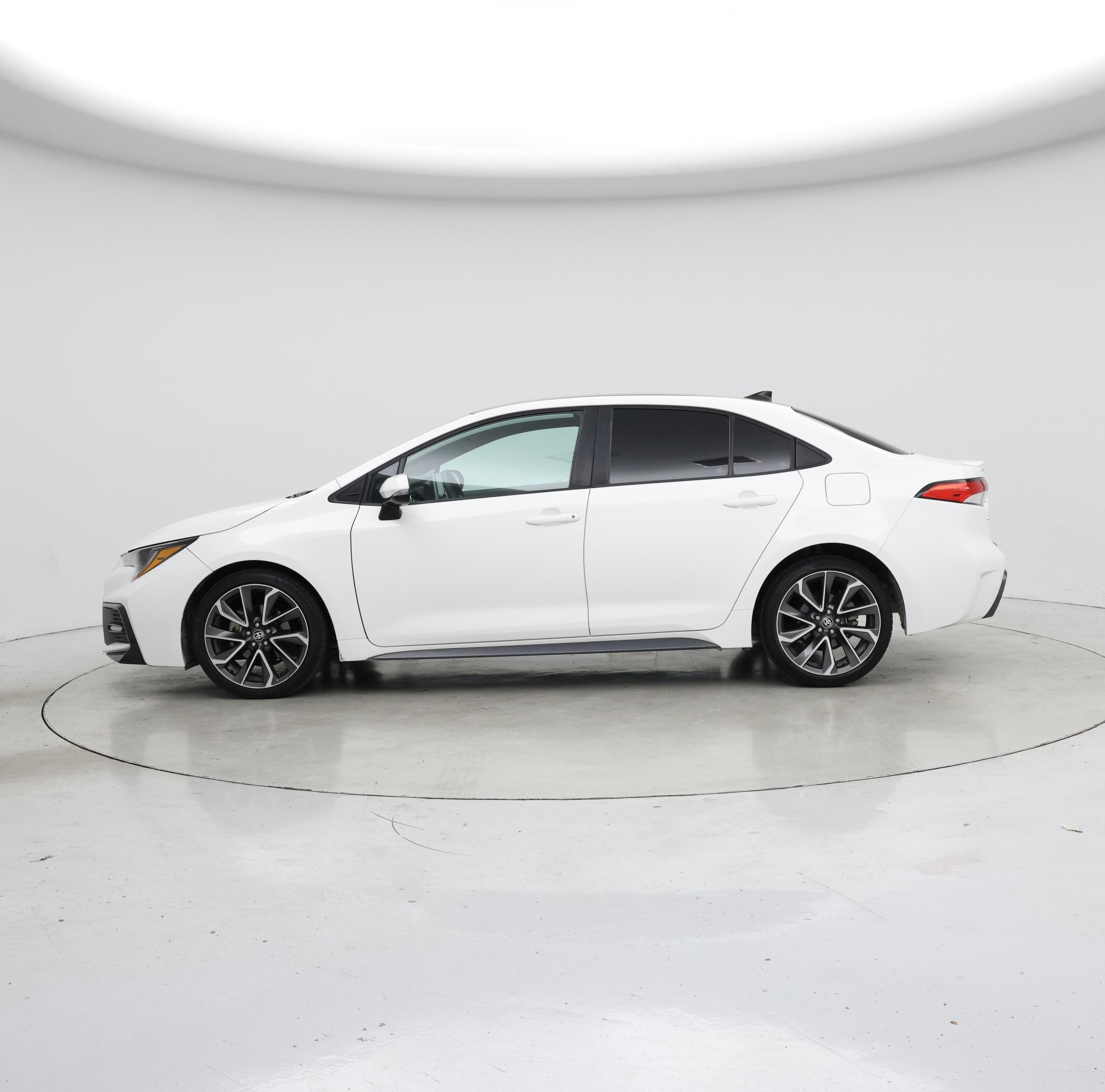 Thumbnail: 2021 Toyota Corolla - 3