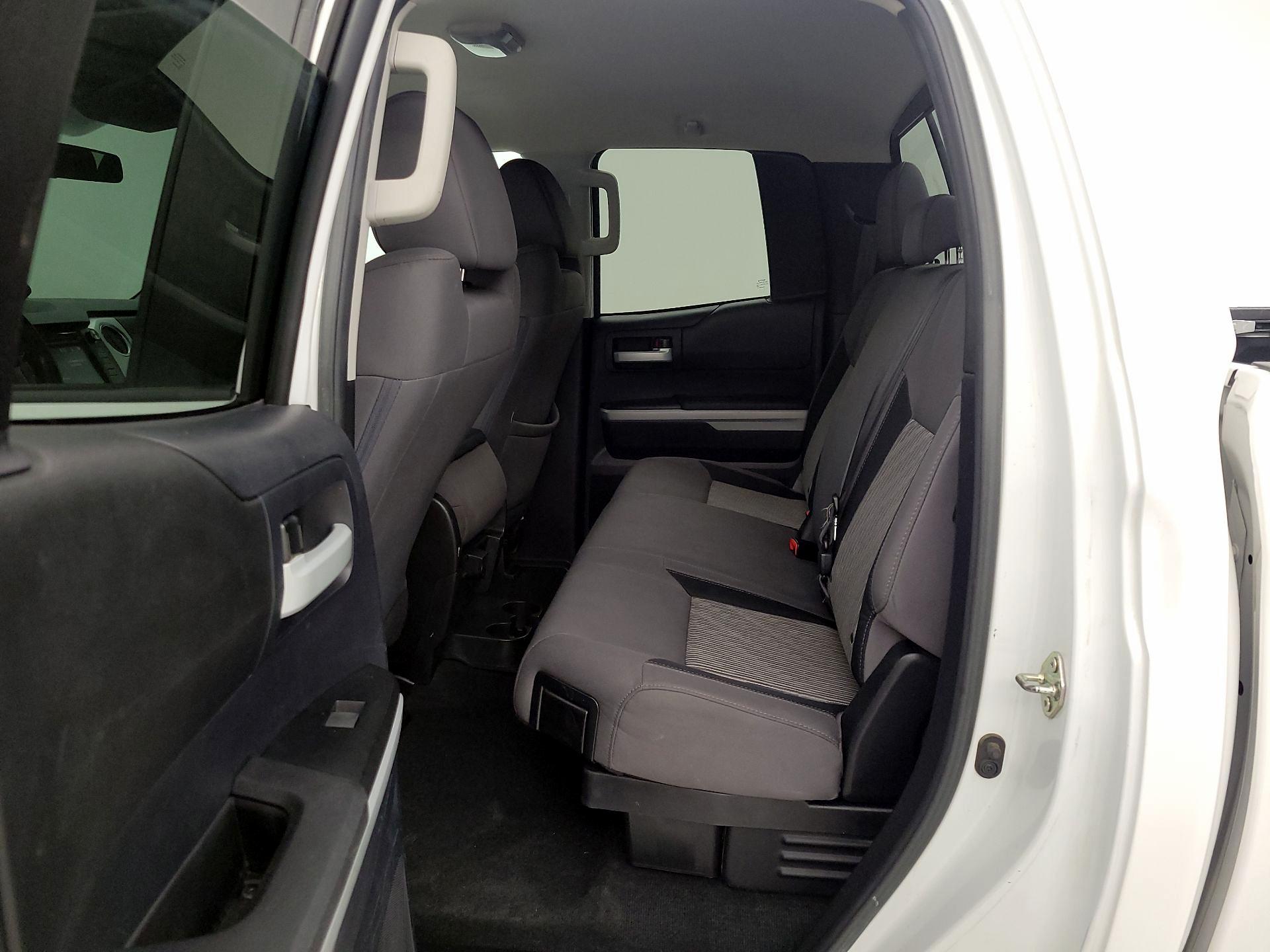 Thumbnail: 2016 Toyota Tundra - 19
