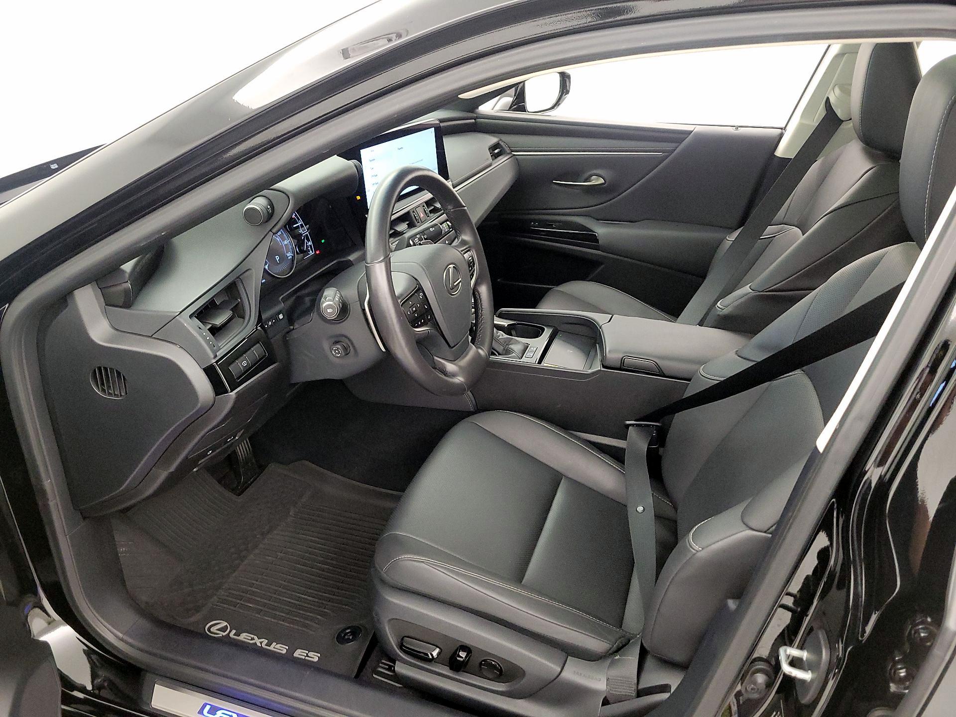 Thumbnail: 2024 Lexus ES - 11