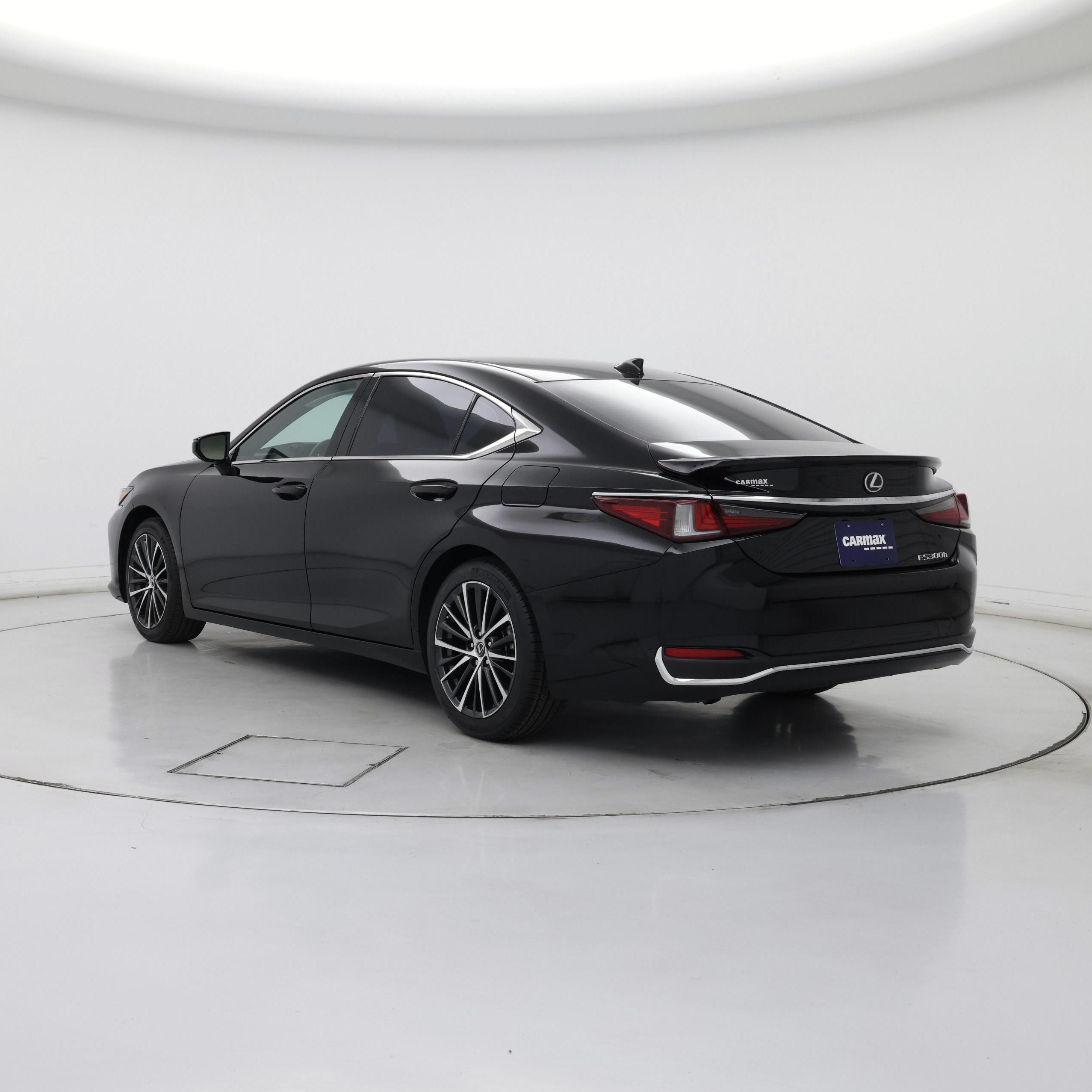 Thumbnail: 2024 Lexus ES - 2