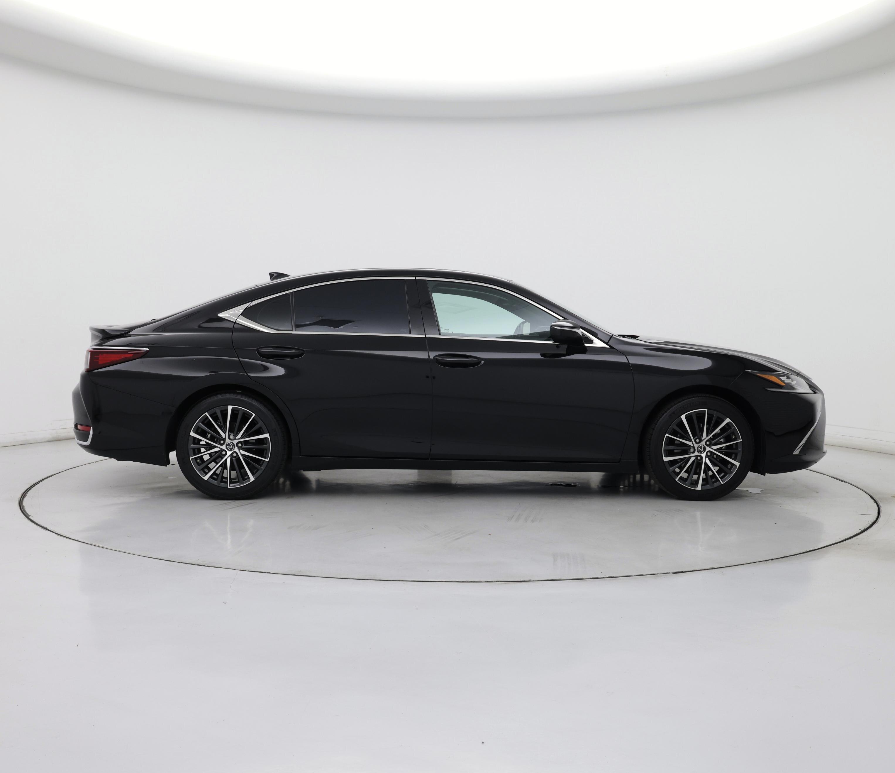 Thumbnail: 2024 Lexus ES - 7