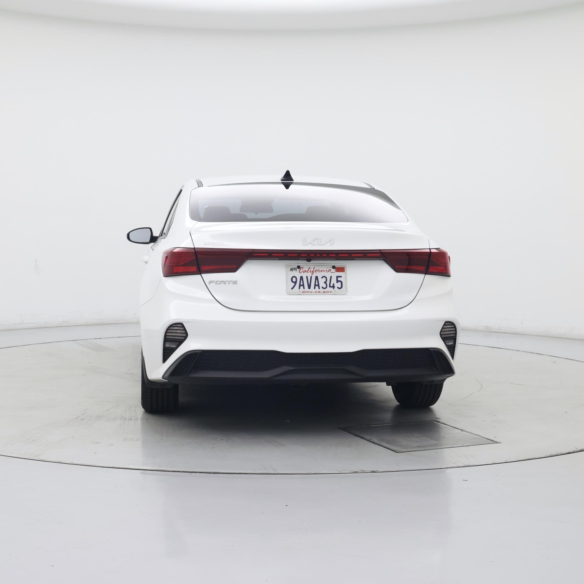 Thumbnail: 2022 Kia Forte - 6