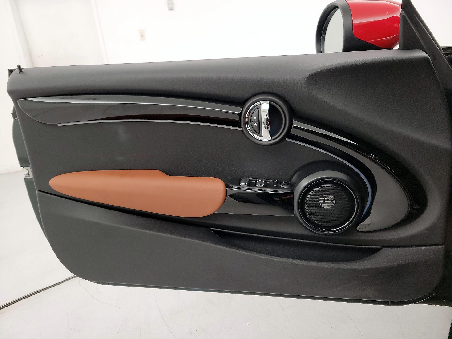 Thumbnail: 2022 MINI Cooper - 12