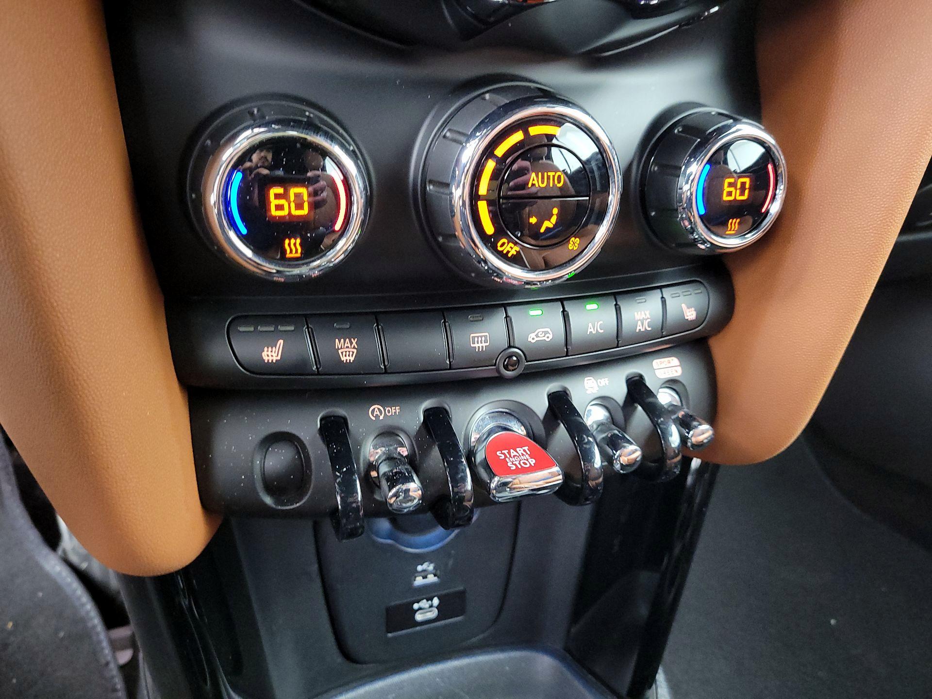 Thumbnail: 2022 MINI Cooper - 17