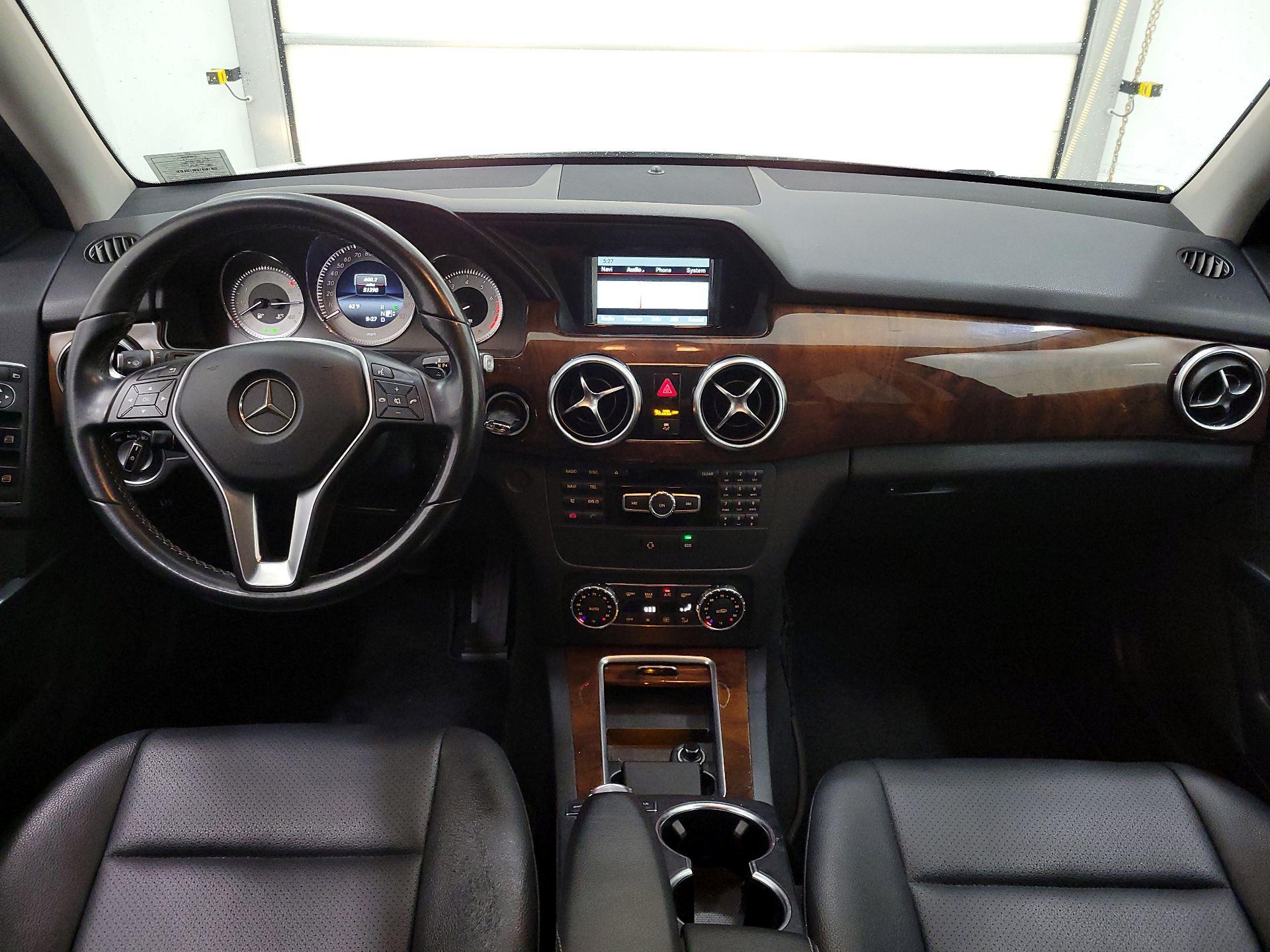 Thumbnail: 2015 Mercedes-Benz GLK - 9