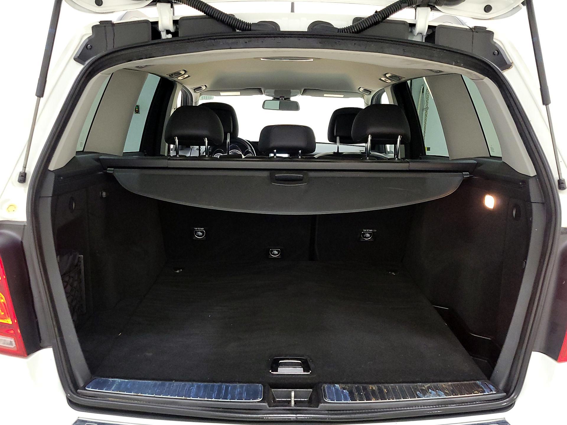 Thumbnail: 2015 Mercedes-Benz GLK - 19