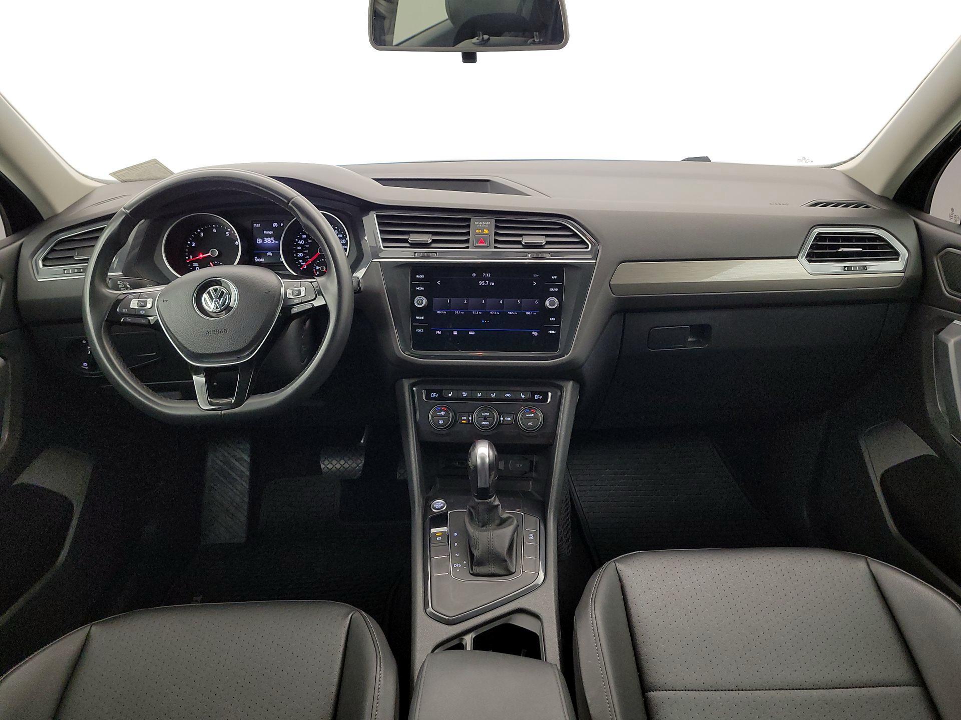 Thumbnail: 2020 Volkswagen Tiguan - 9