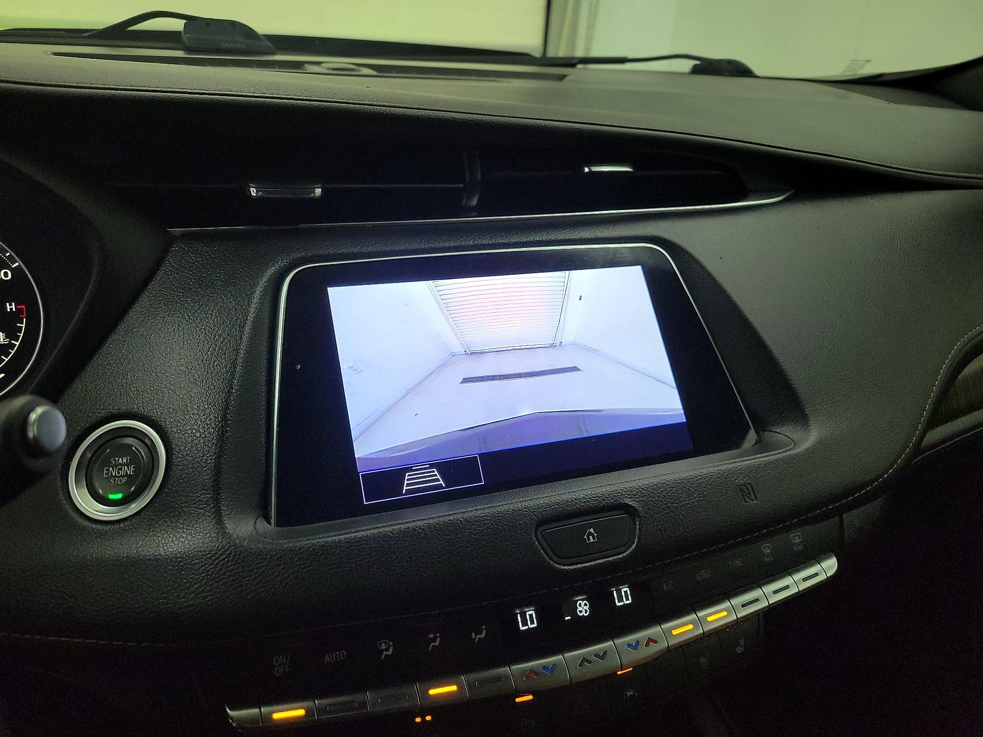 Thumbnail: 2020 Cadillac XT4 - 15