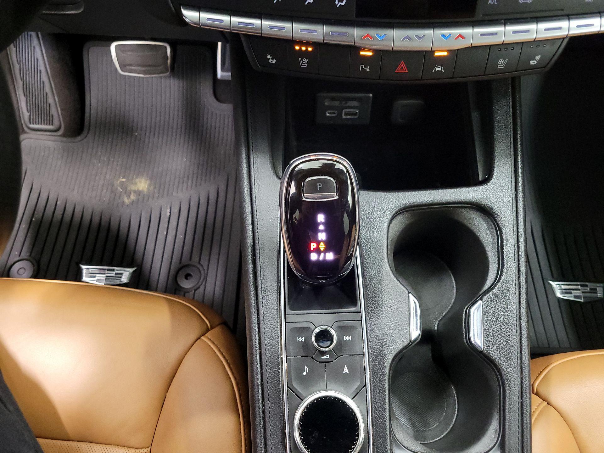Thumbnail: 2020 Cadillac XT4 - 18