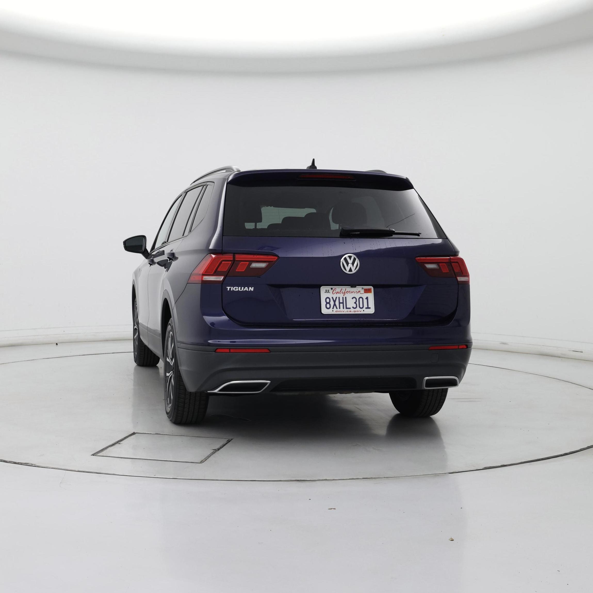 Thumbnail: 2021 Volkswagen Tiguan - 6