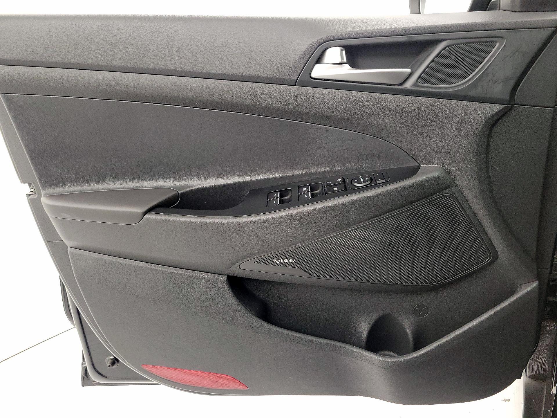 Thumbnail: 2021 Hyundai Tucson - 12