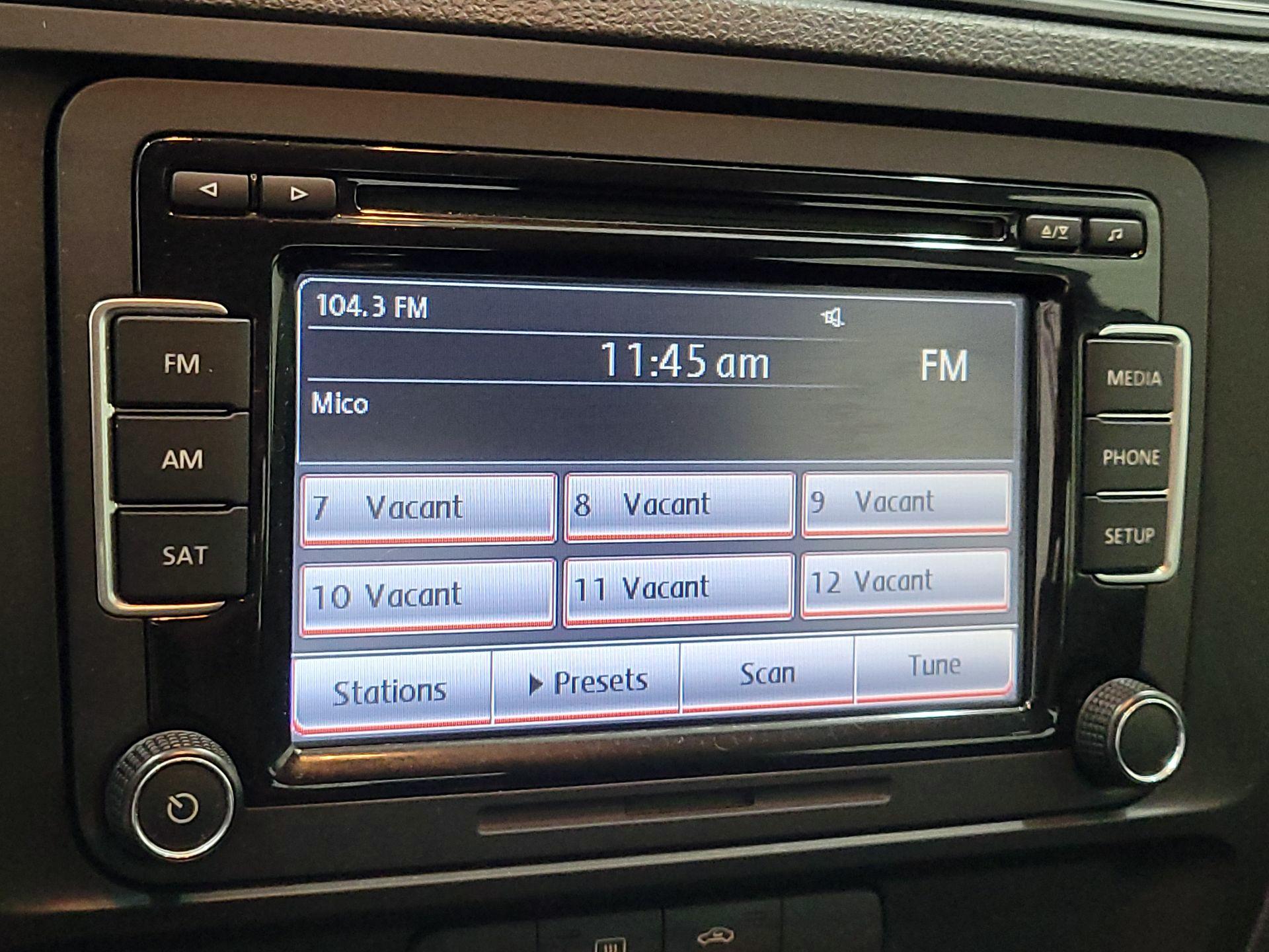 Thumbnail: 2015 Volkswagen Jetta - 15