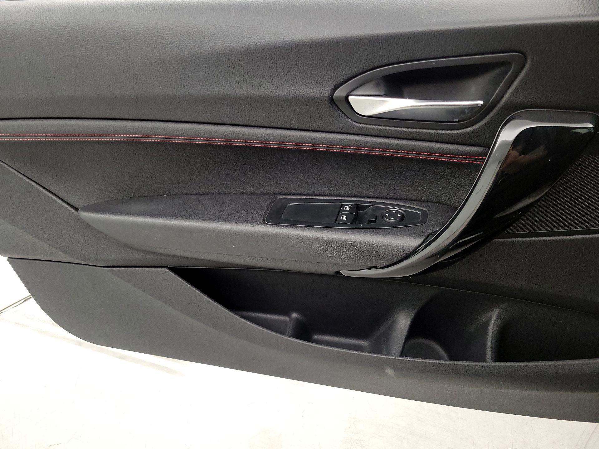 Thumbnail: 2016 BMW 2 Series - 12