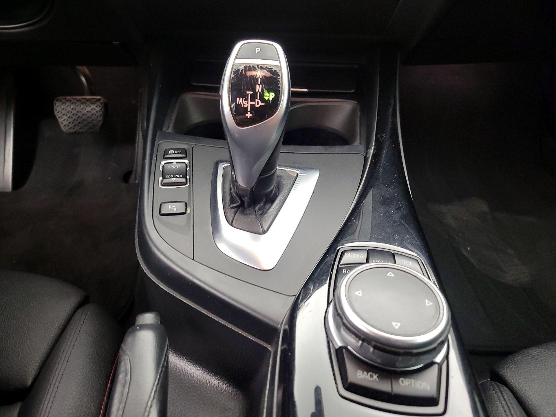 Thumbnail: 2016 BMW 2 Series - 17