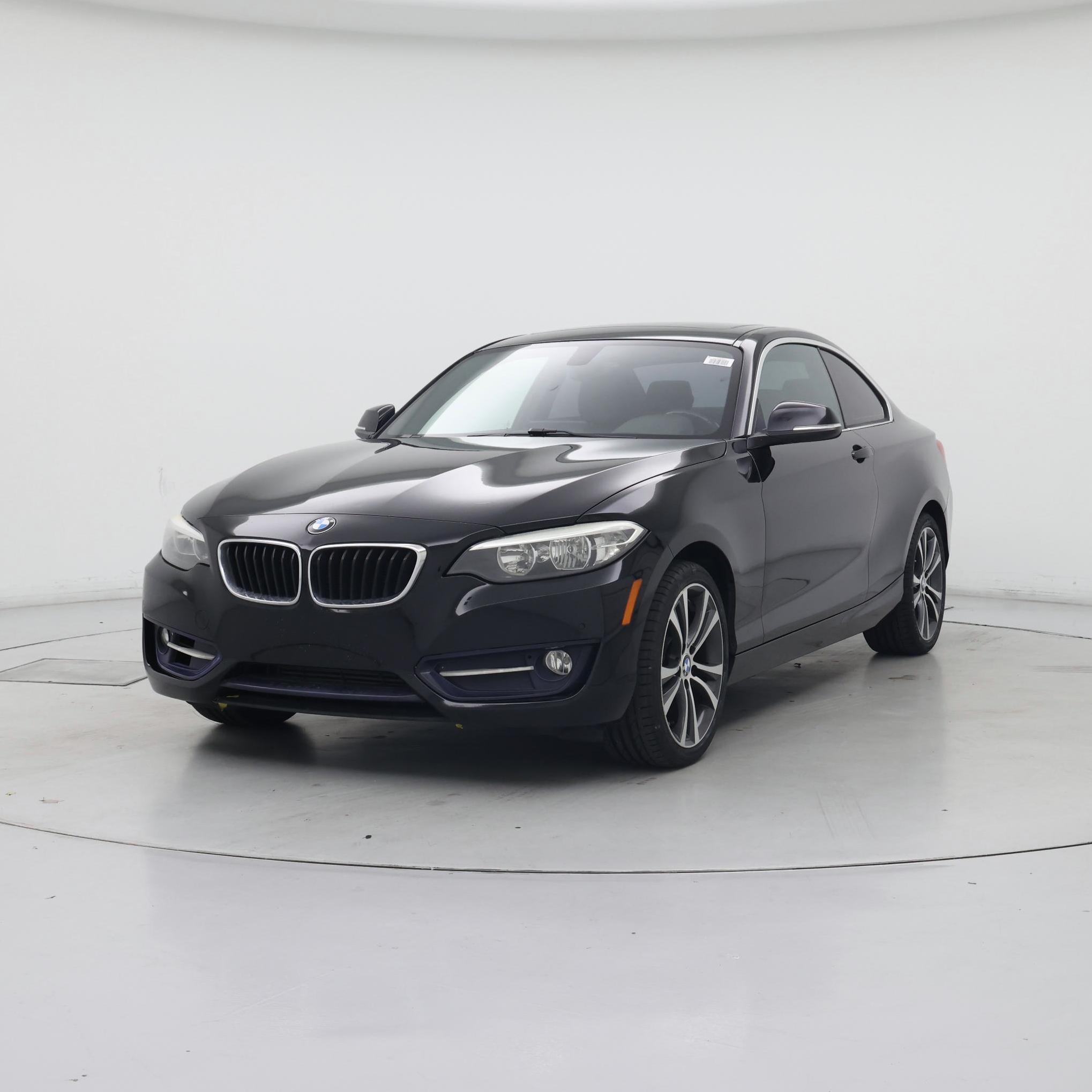 Thumbnail: 2016 BMW 2 Series - 4