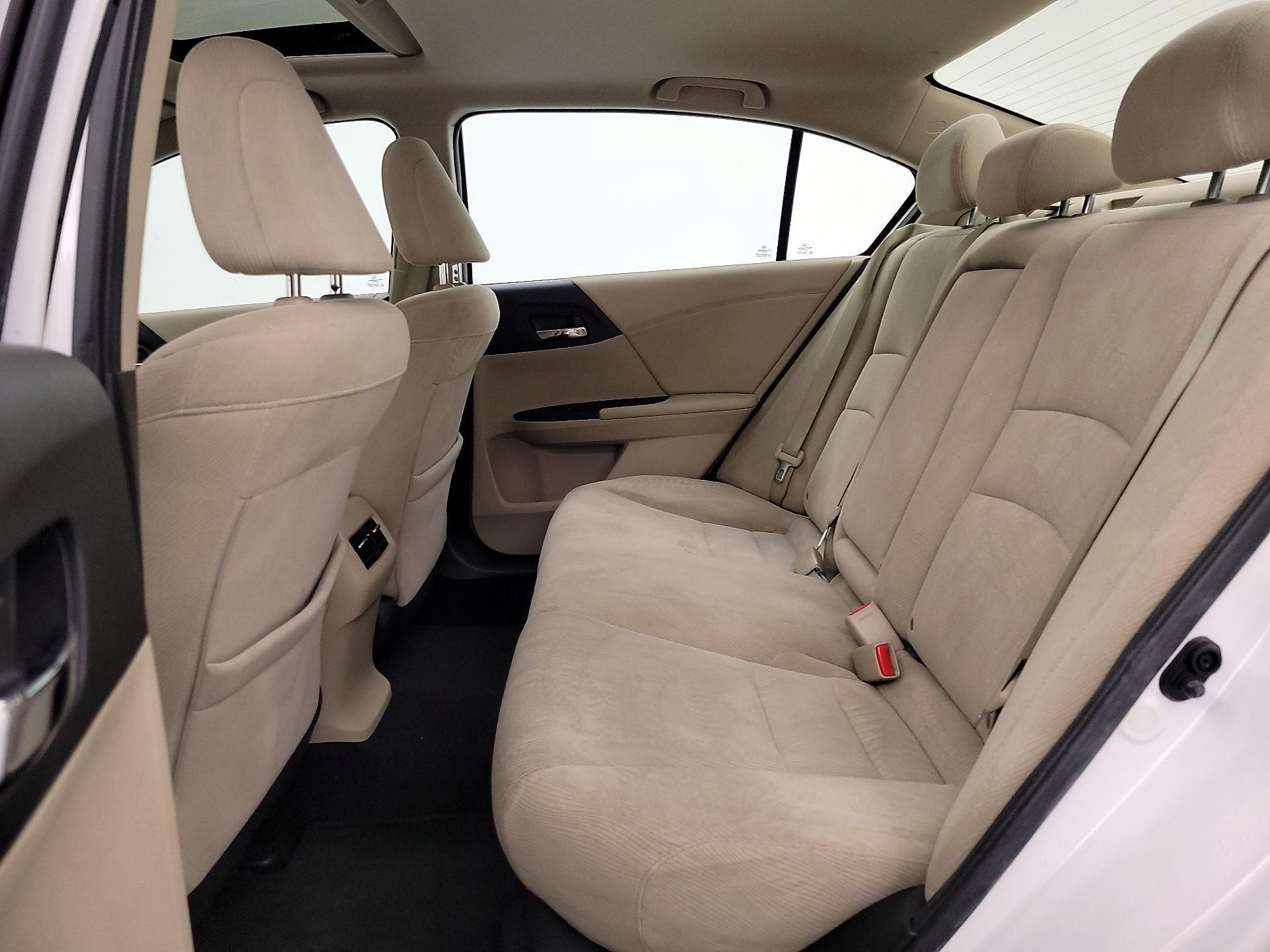 Thumbnail: 2015 Honda Accord - 20