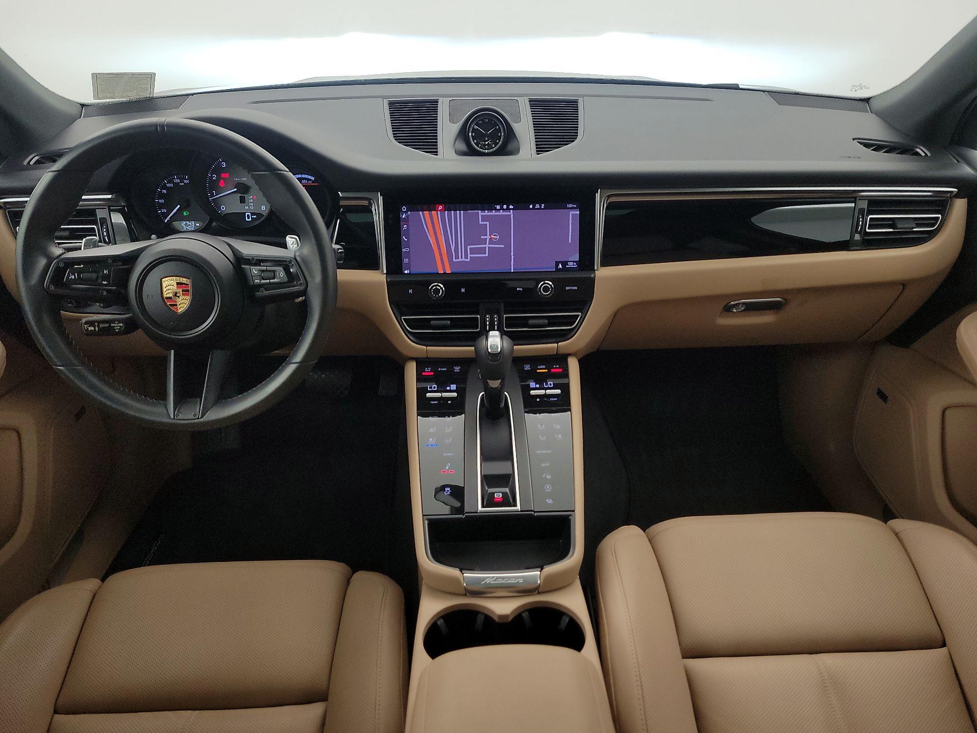 Thumbnail: 2024 Porsche Macan - 9
