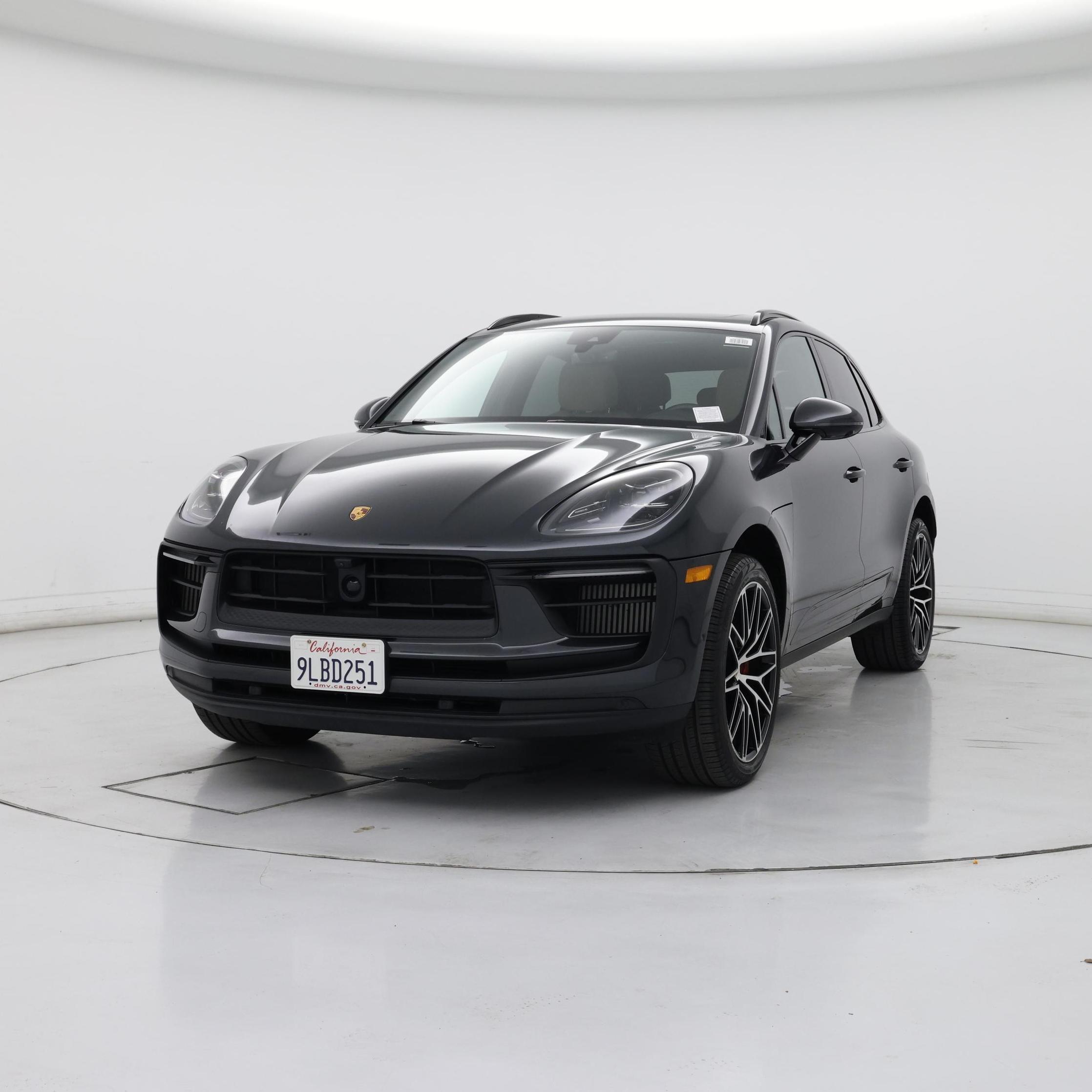 Thumbnail: 2024 Porsche Macan - 4