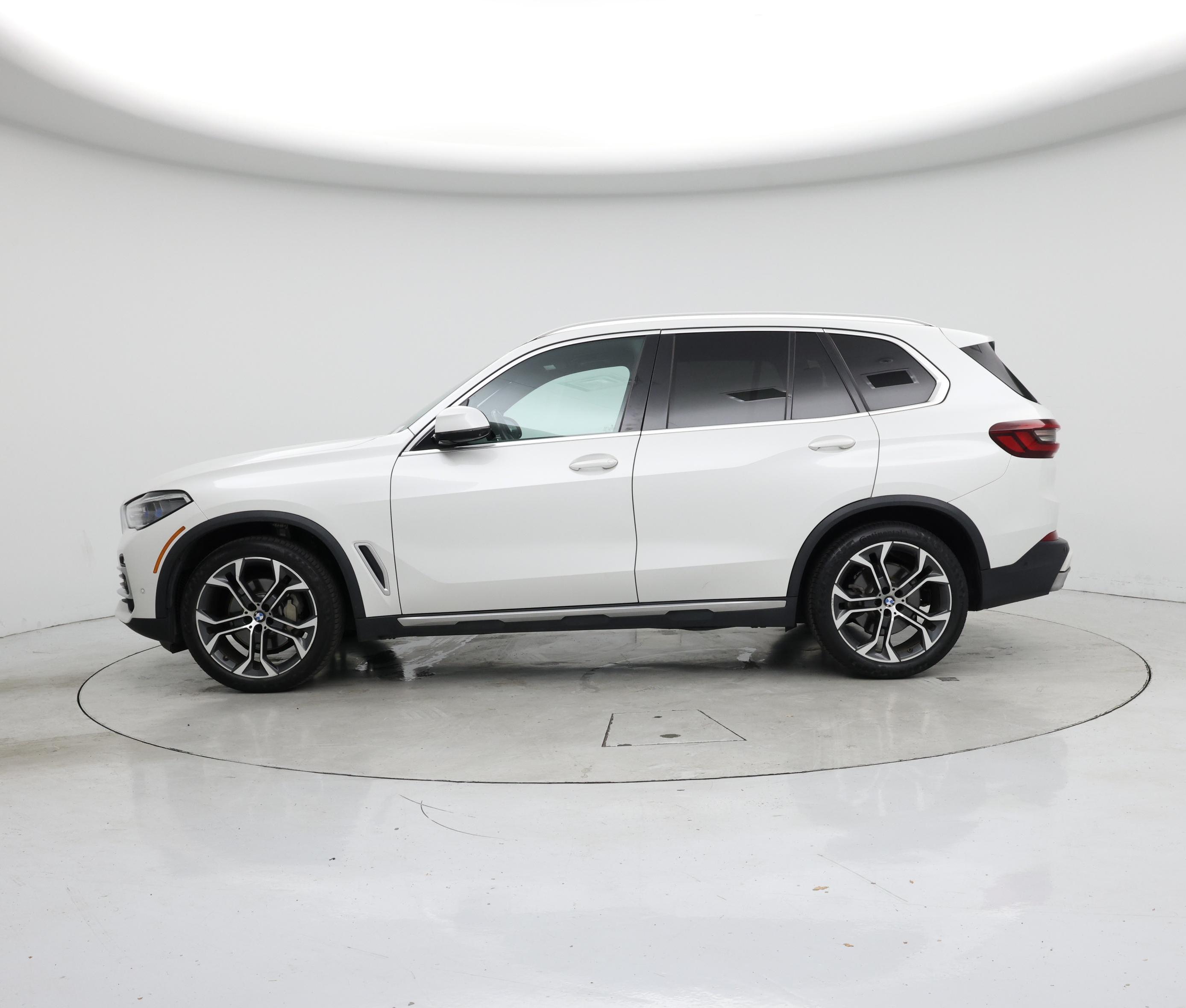 Thumbnail: 2020 BMW X5 - 3