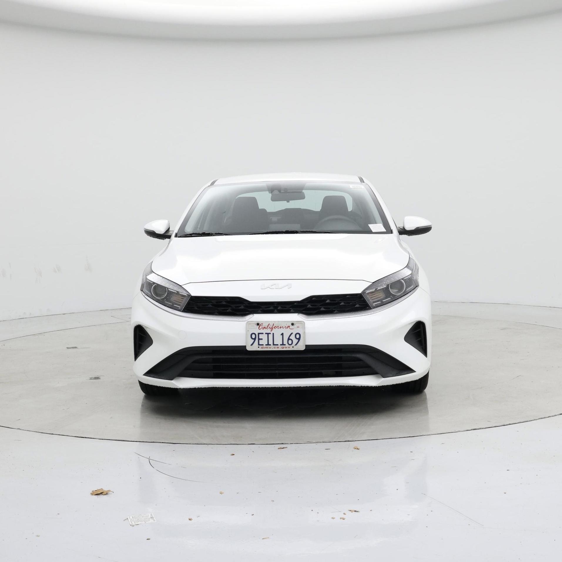 Thumbnail: 2023 Kia Forte - 5