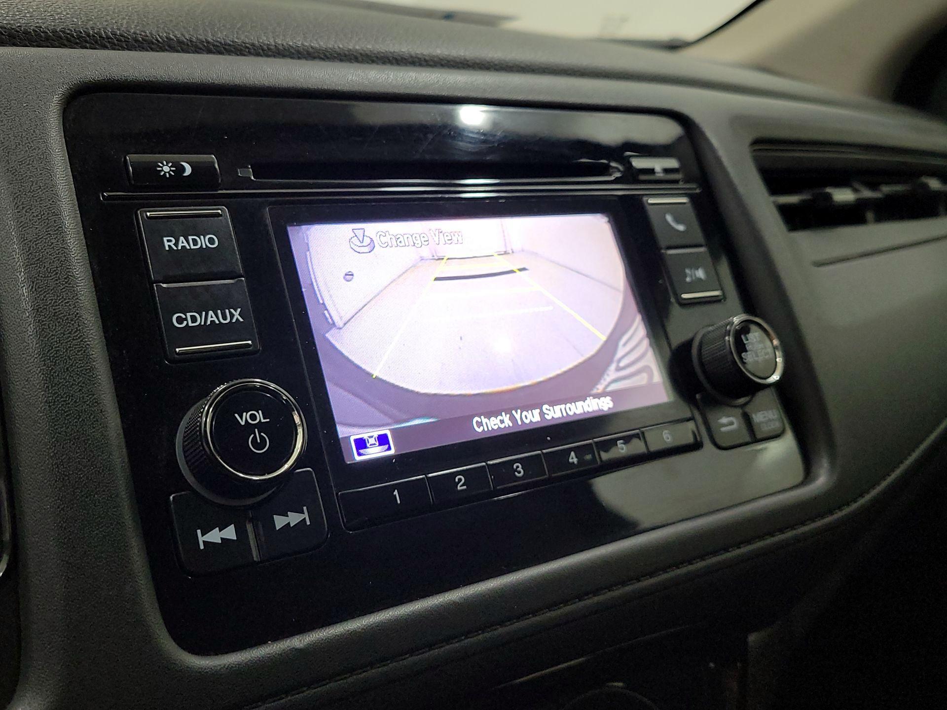 Thumbnail: 2016 Honda HR-V - 14