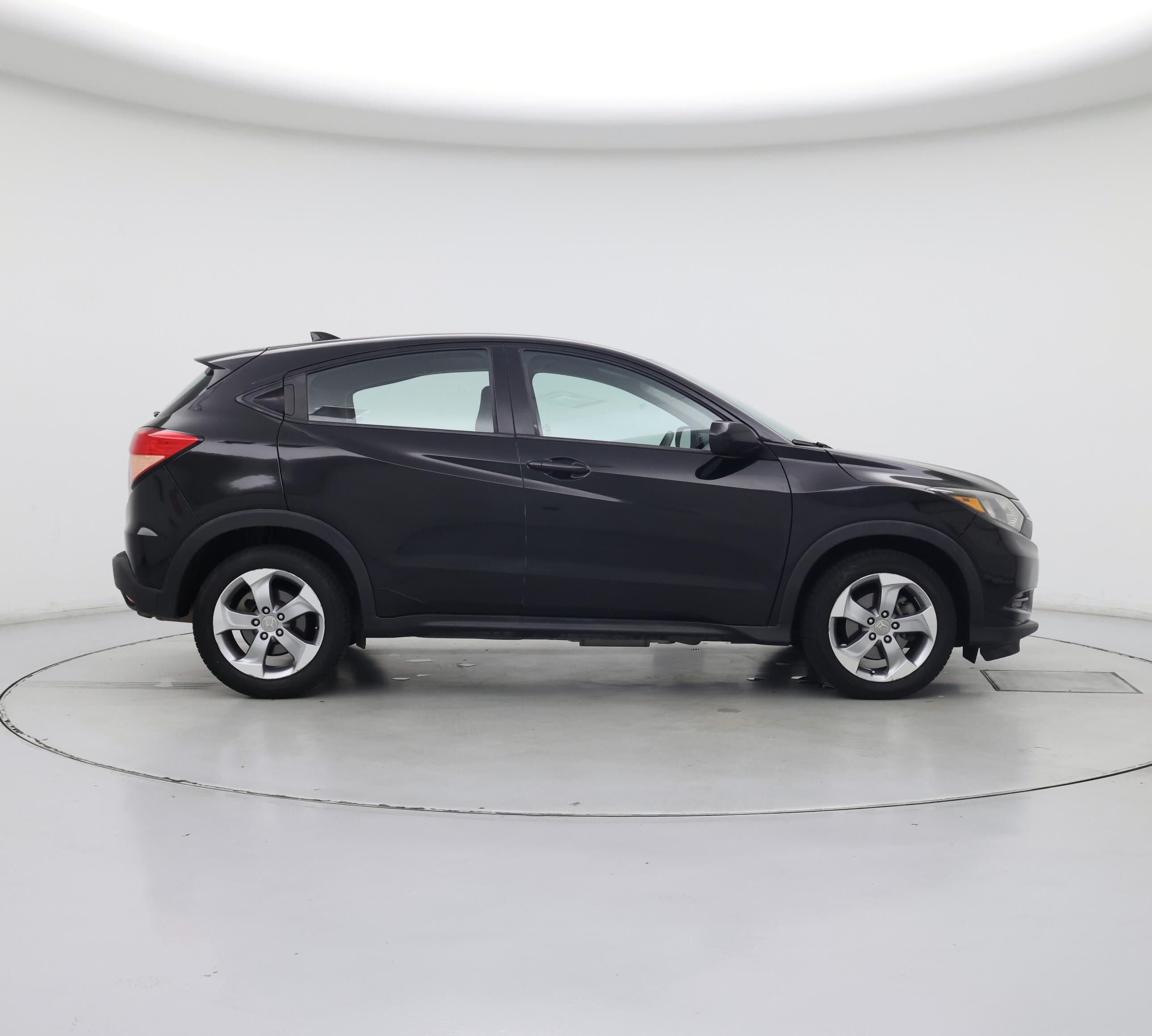 Thumbnail: 2016 Honda HR-V - 7