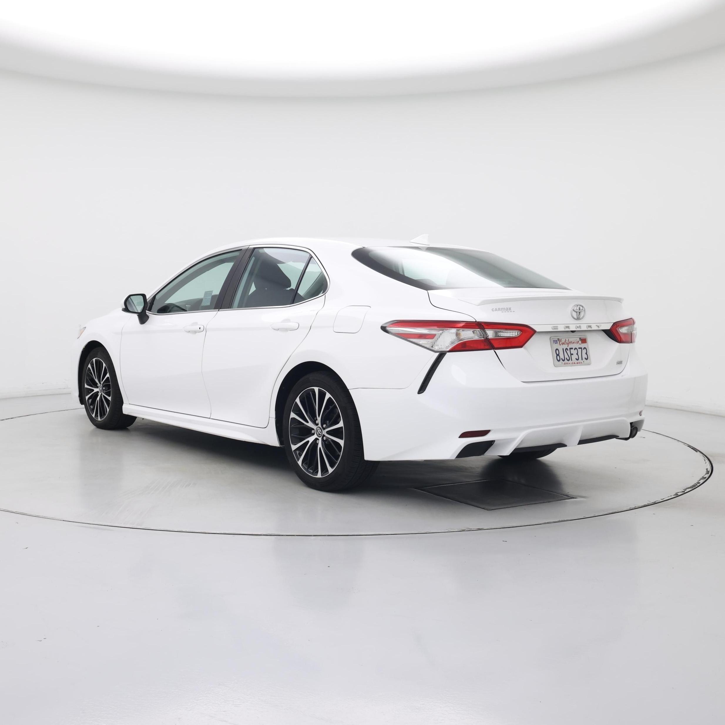 Thumbnail: 2019 Toyota Camry - 2