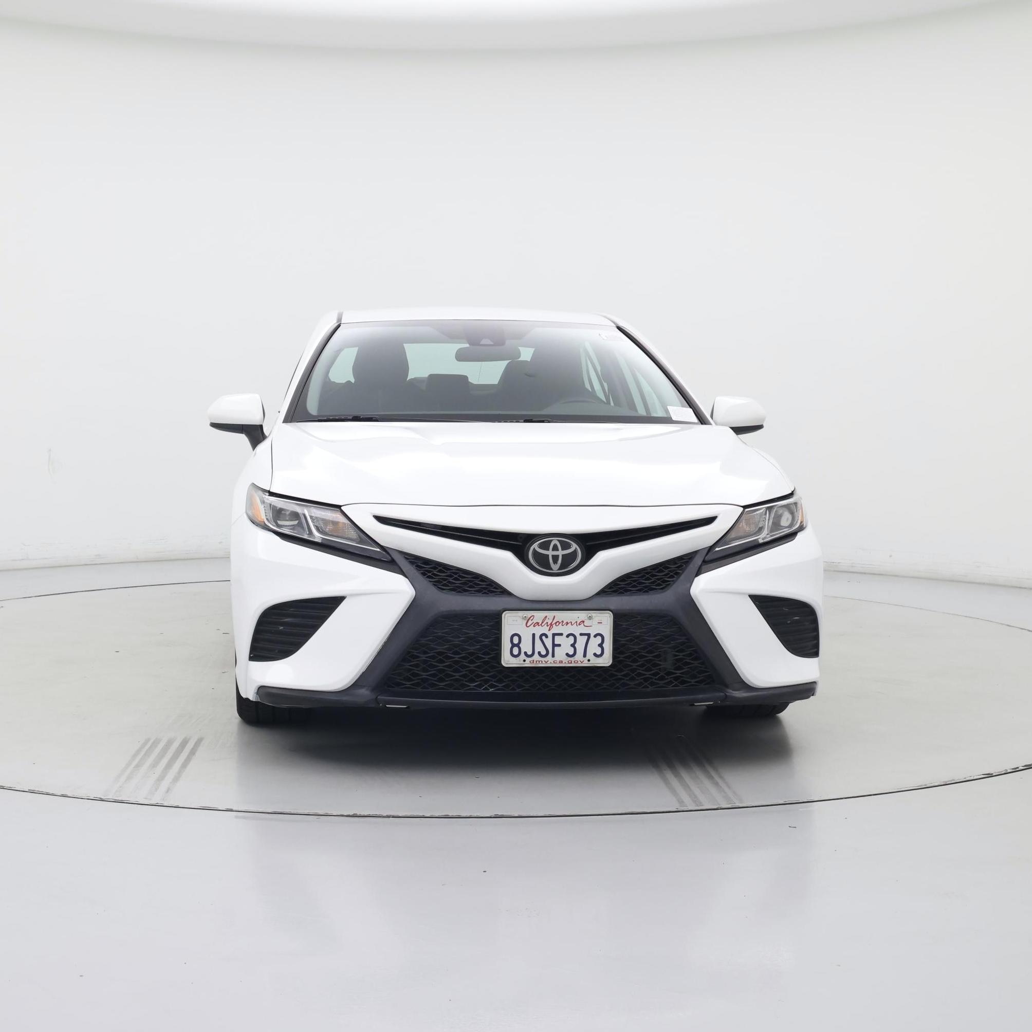 Thumbnail: 2019 Toyota Camry - 5