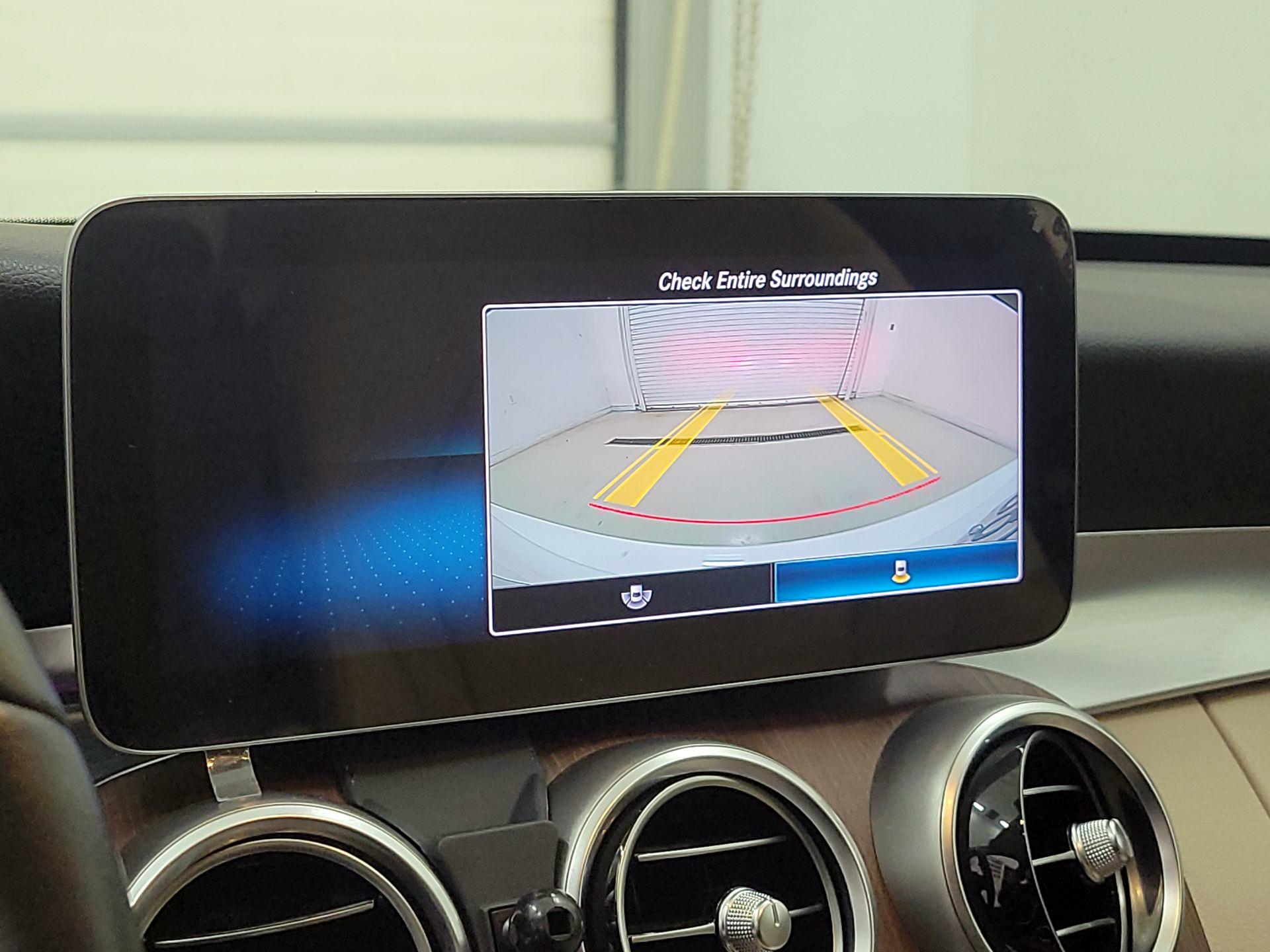 Thumbnail: 2019 Mercedes-Benz C-Class - 14